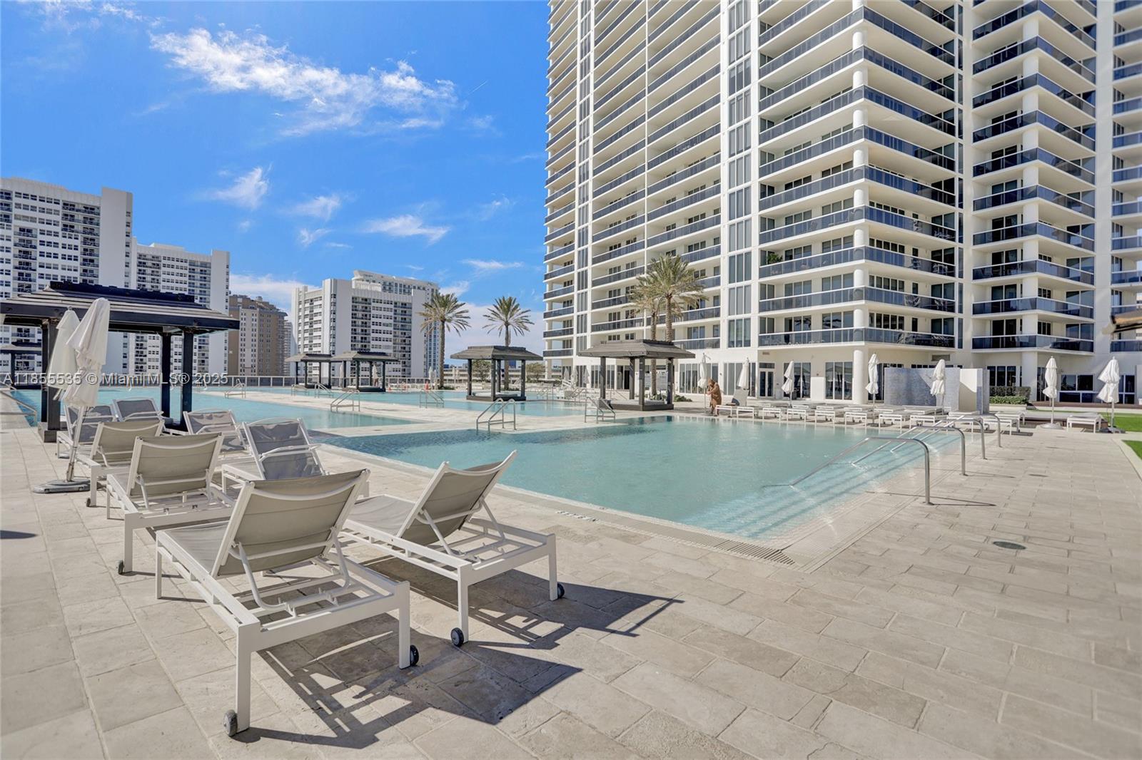 image Beach Club Condo61