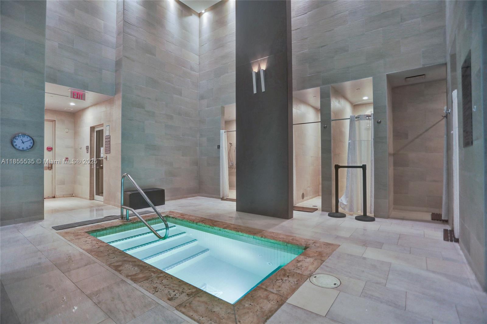 image Beach Club Condo75