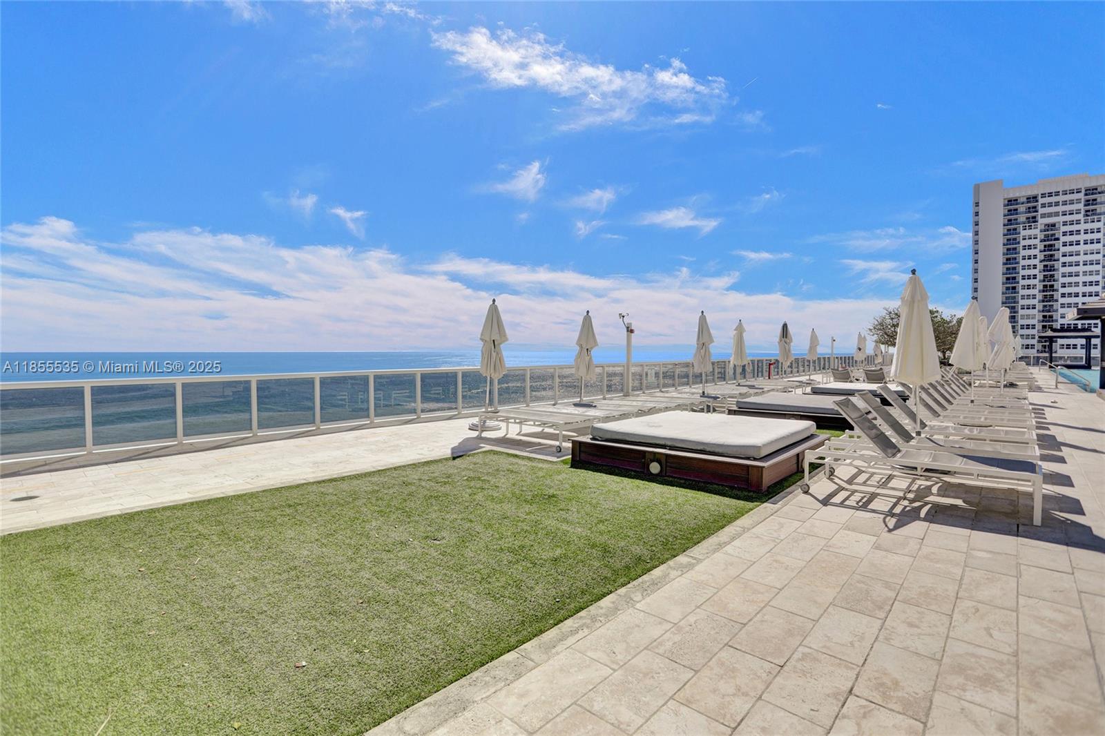 image Beach Club Condo88