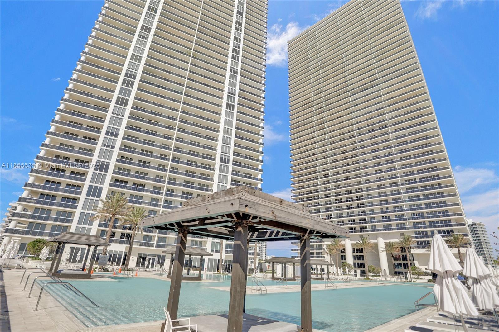 image Beach Club Condo98