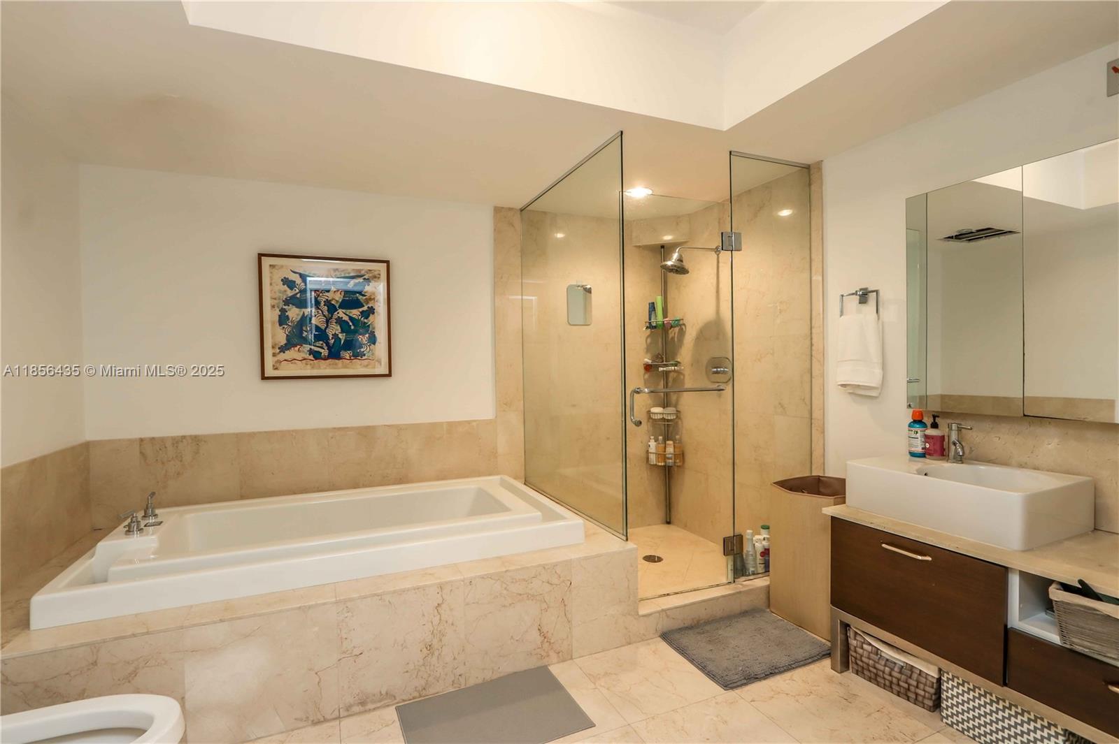 image The Emerald At Brickell C11