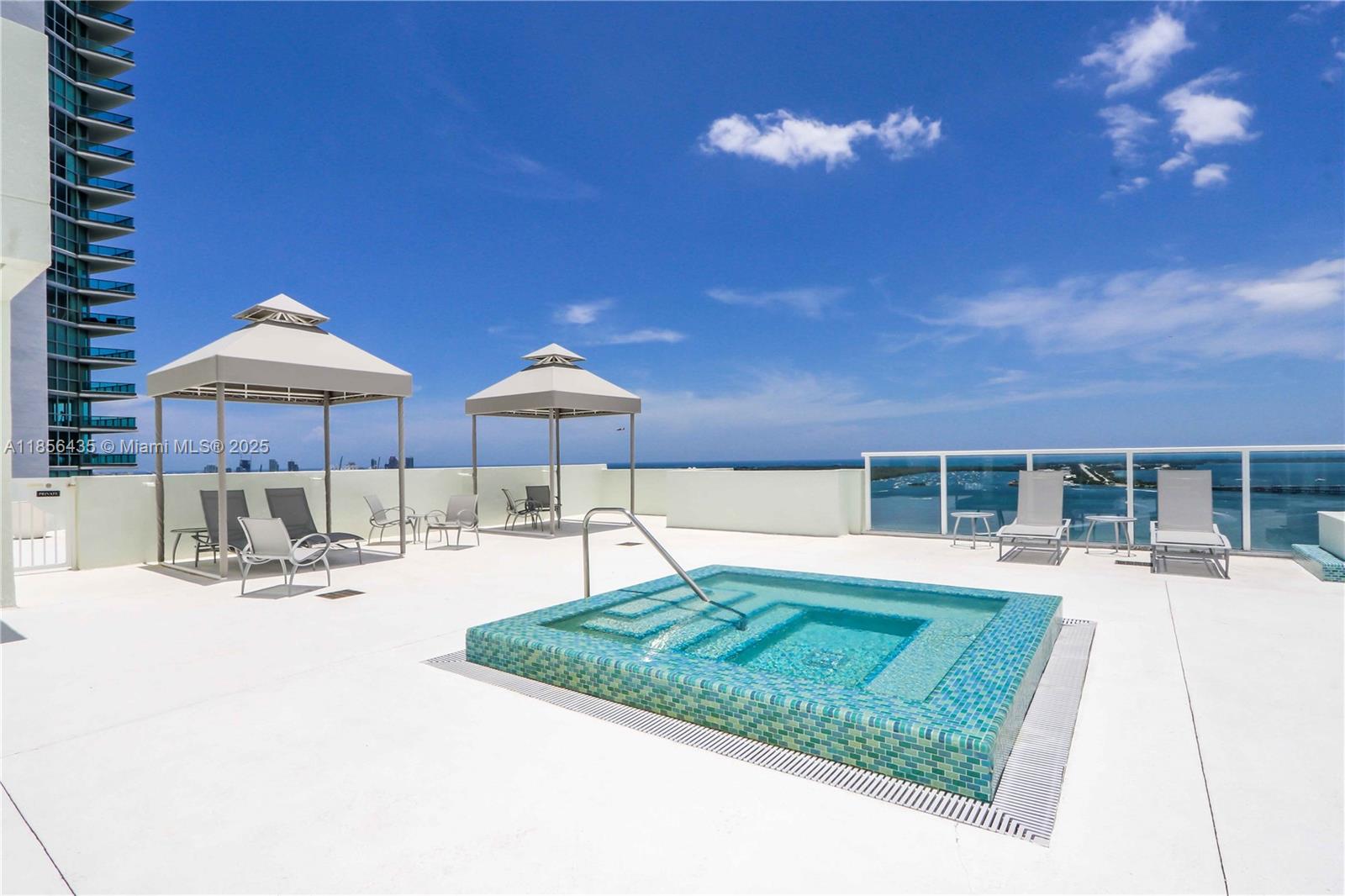 image The Emerald At Brickell C18