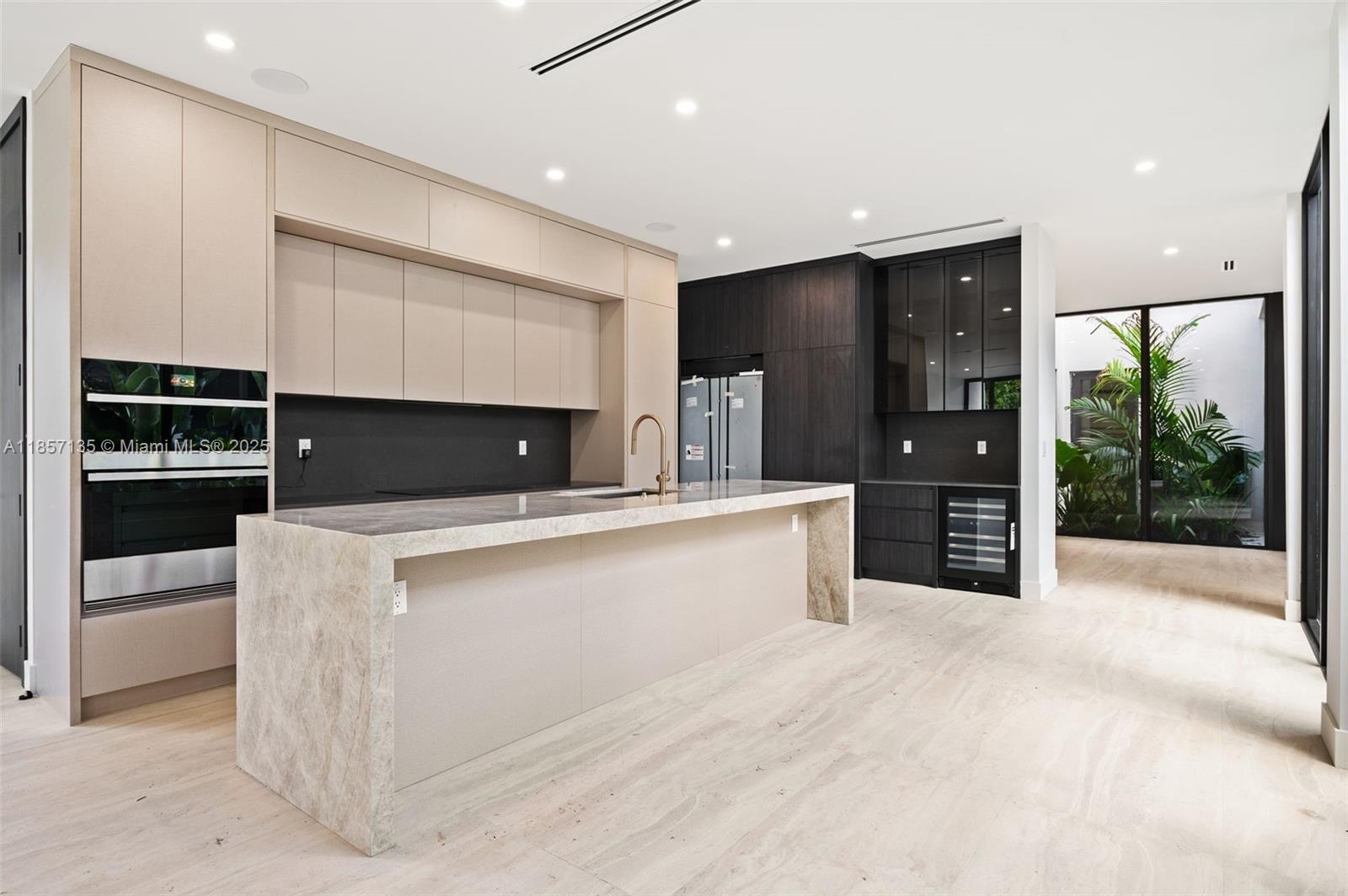 2940 SW 63rd Ave Miami, FL 33155 2940 SW 63rd Ave Miami, FL 33155
