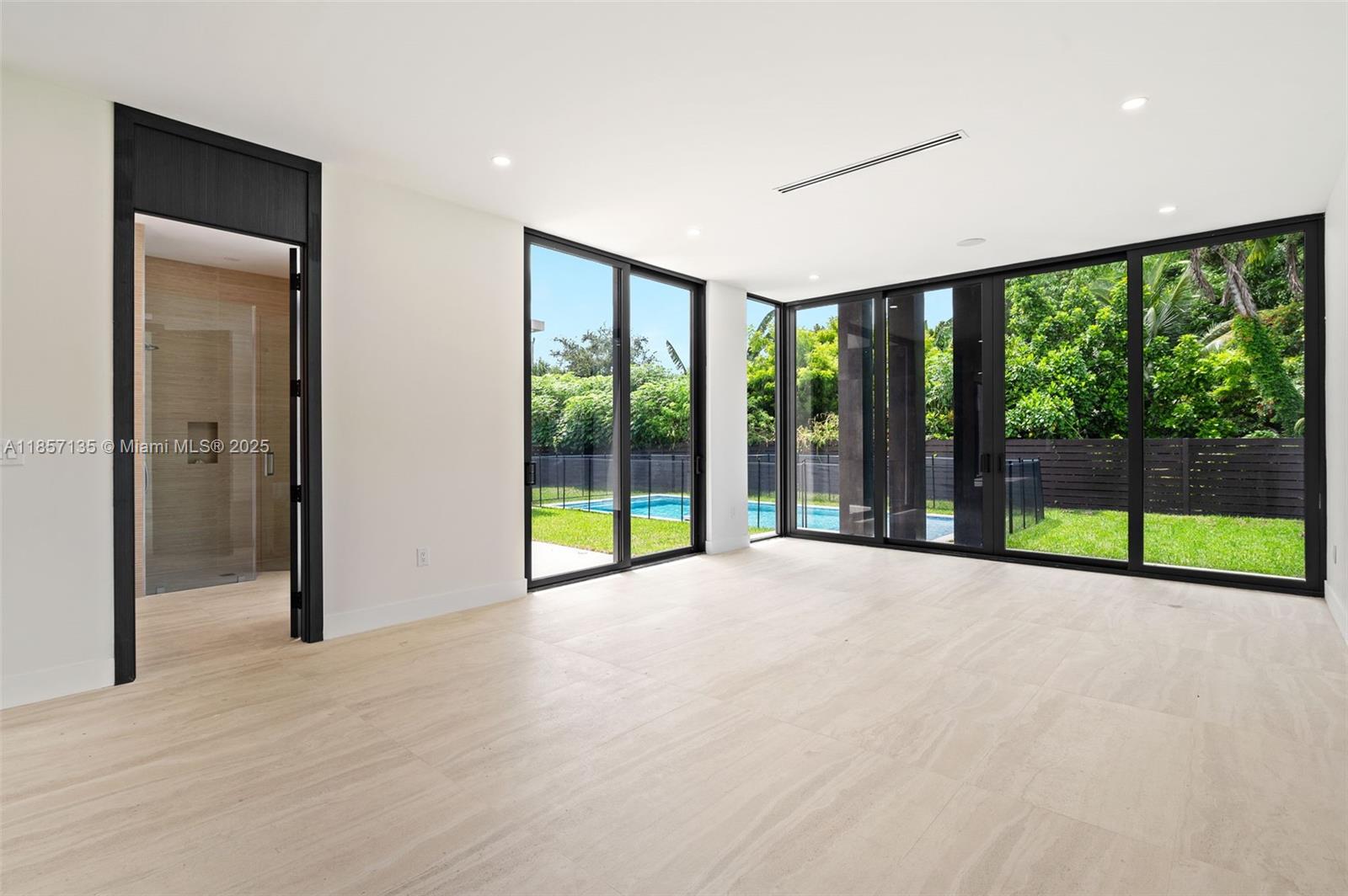 2940 SW 63rd Ave Miami, FL 33155 2940 SW 63rd Ave Miami, FL 33155