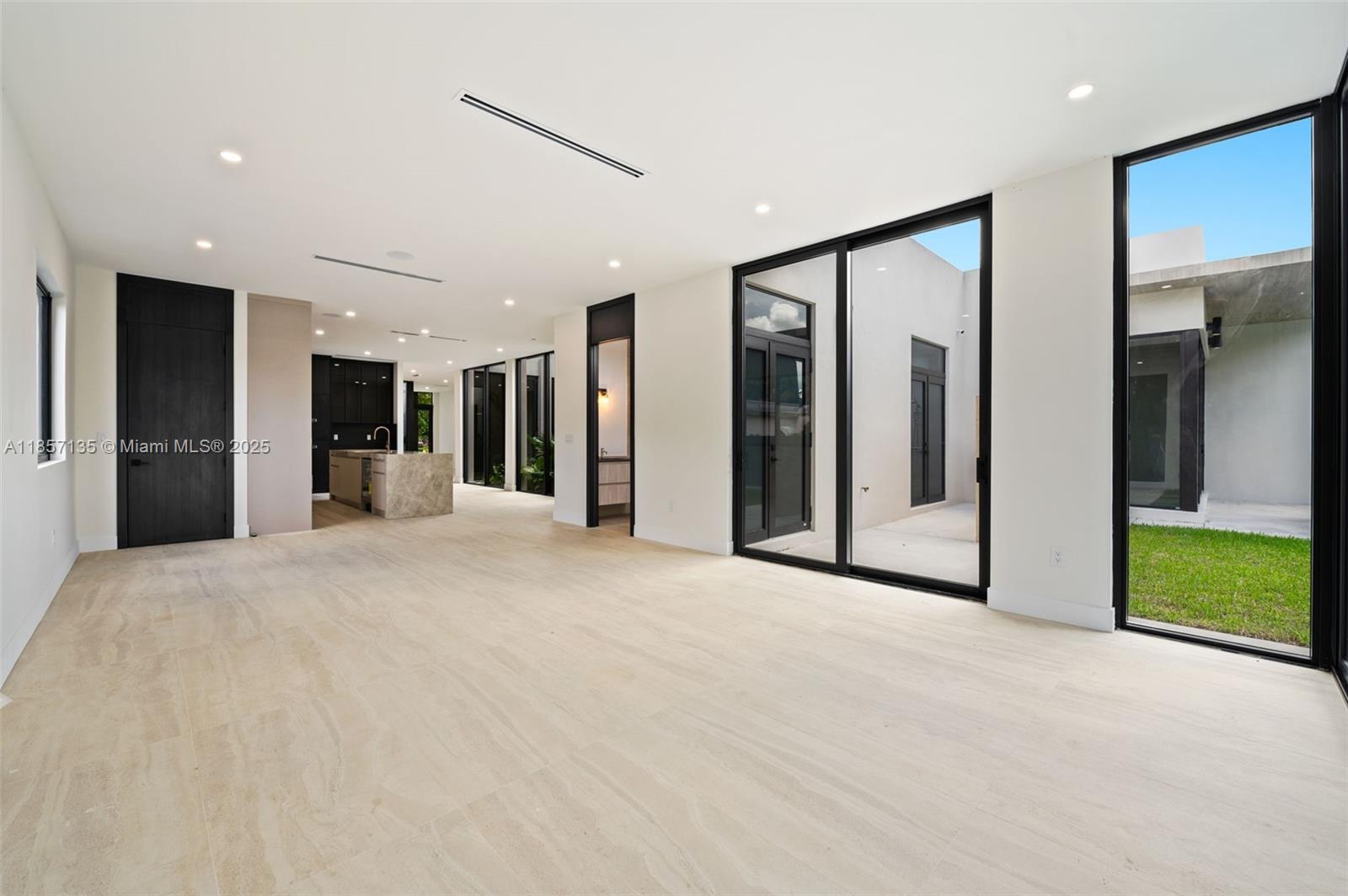 2940 SW 63rd Ave Miami, FL 33155 2940 SW 63rd Ave Miami, FL 33155