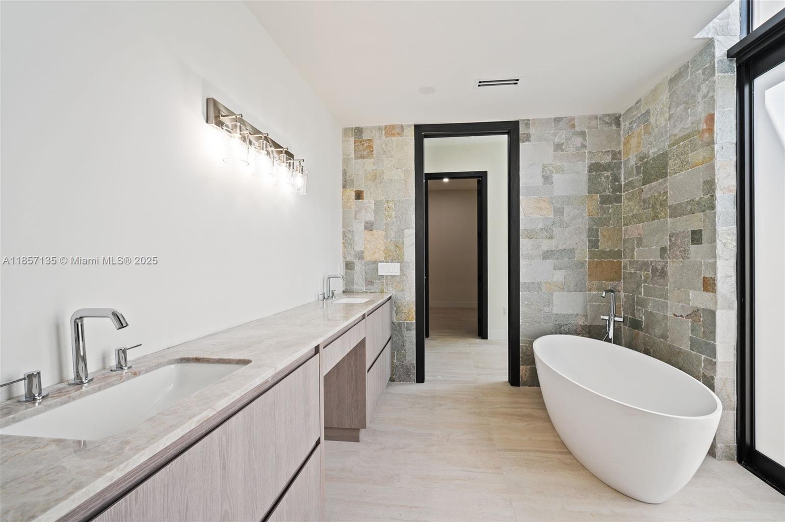 2940 SW 63rd Ave Miami, FL 33155 2940 SW 63rd Ave Miami, FL 33155