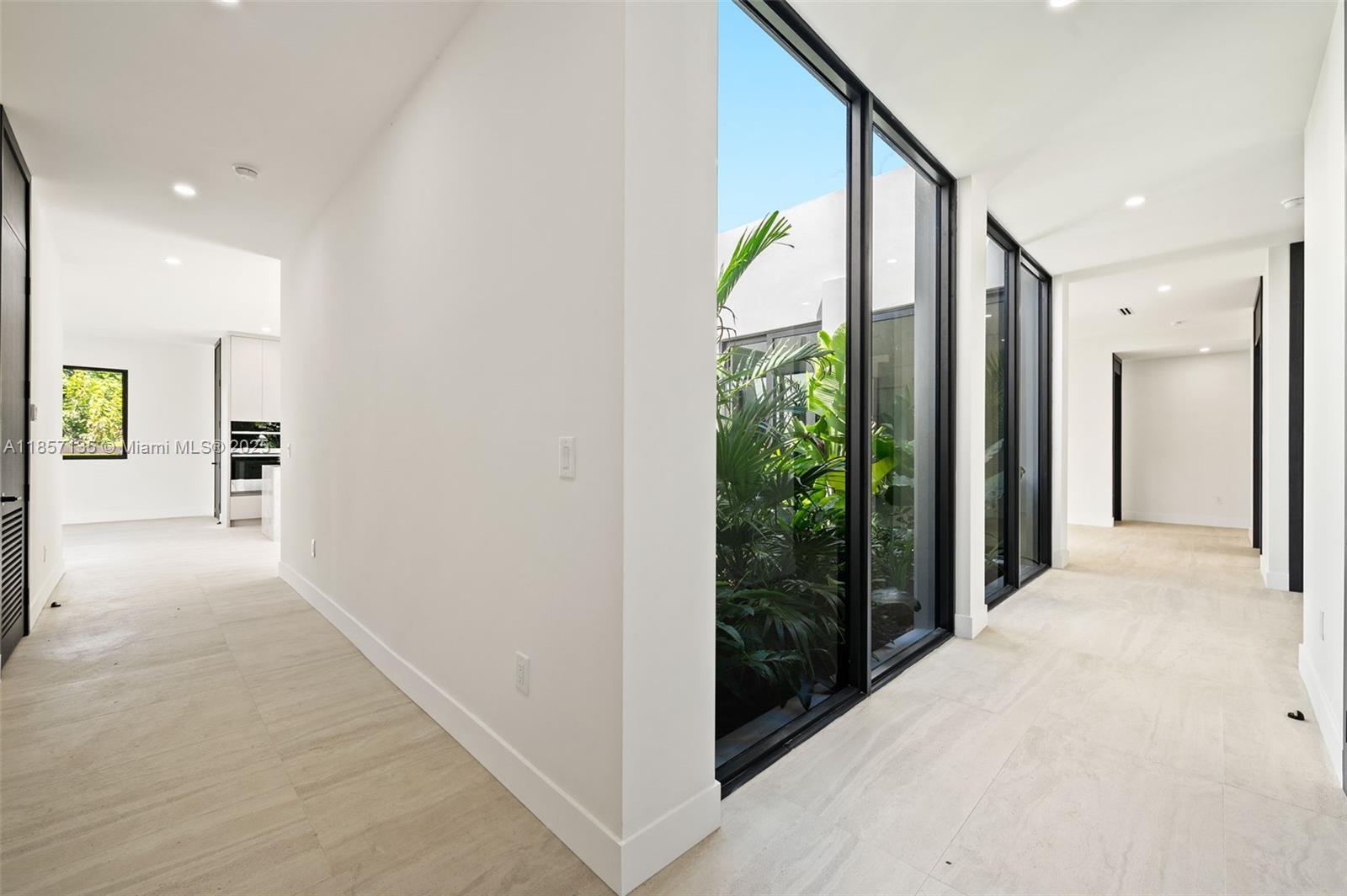 2940 SW 63rd Ave Miami, FL 33155 2940 SW 63rd Ave Miami, FL 33155