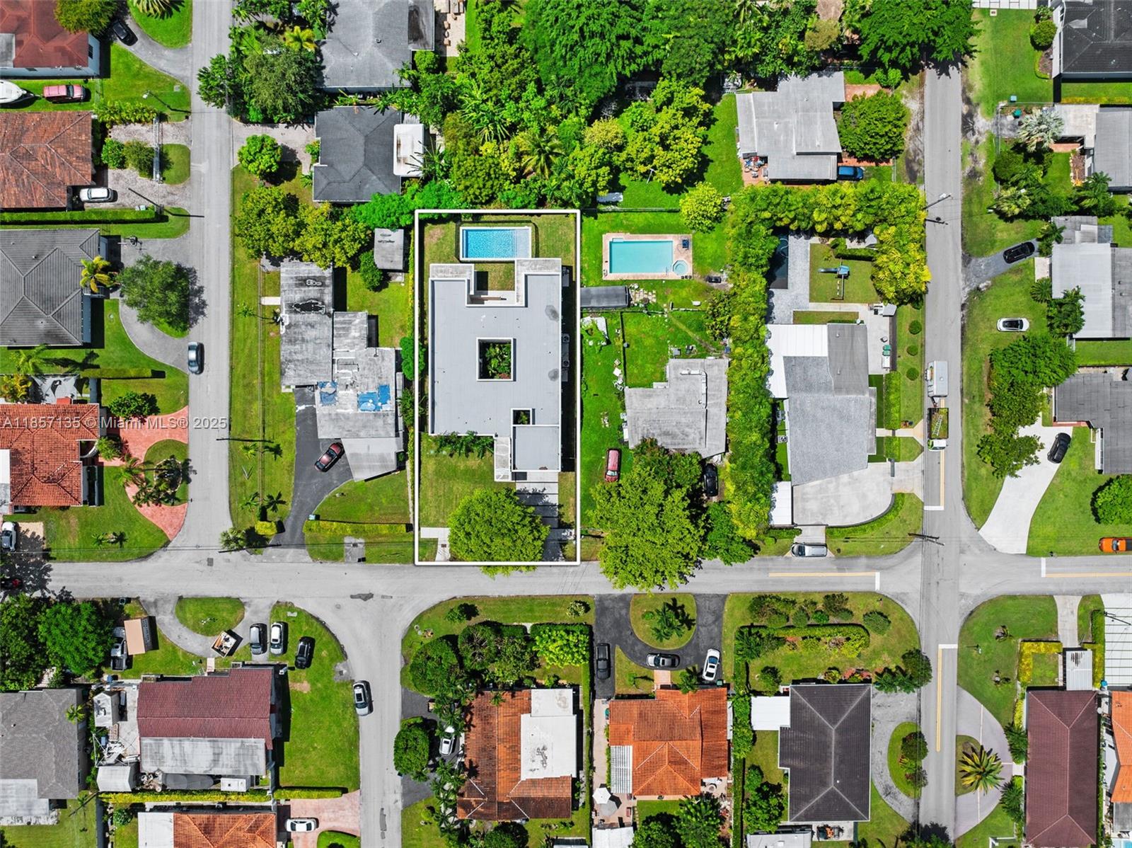 2940 SW 63rd Ave Miami, FL 33155 2940 SW 63rd Ave Miami, FL 33155