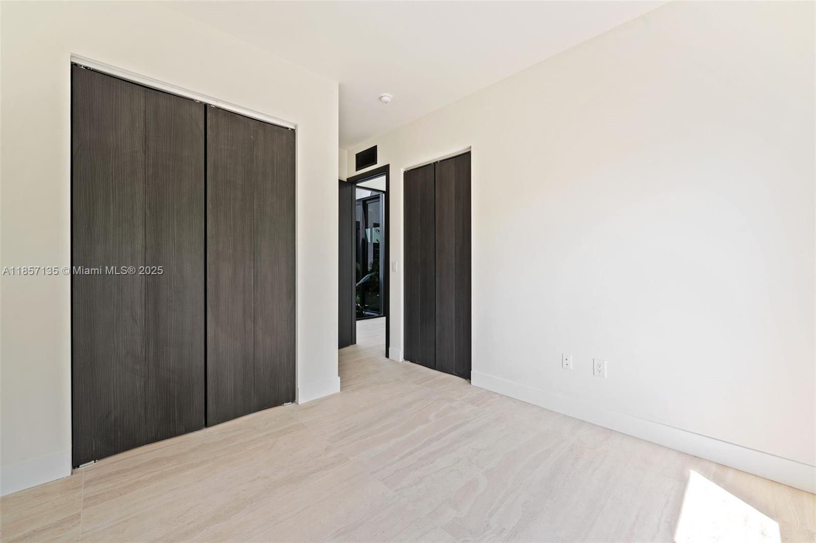 2940 SW 63rd Ave Miami, FL 33155 2940 SW 63rd Ave Miami, FL 33155