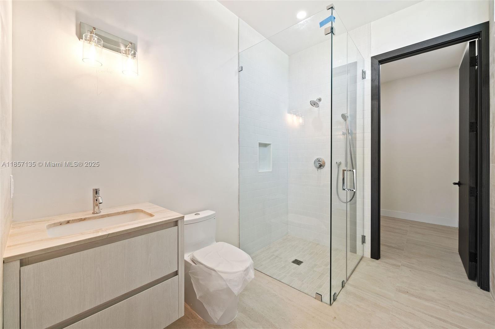 2940 SW 63rd Ave Miami, FL 33155 2940 SW 63rd Ave Miami, FL 33155