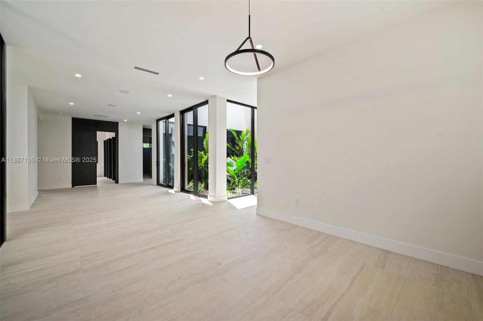 2940 SW 63rd Ave Miami, FL 33155 2940 SW 63rd Ave Miami, FL 33155