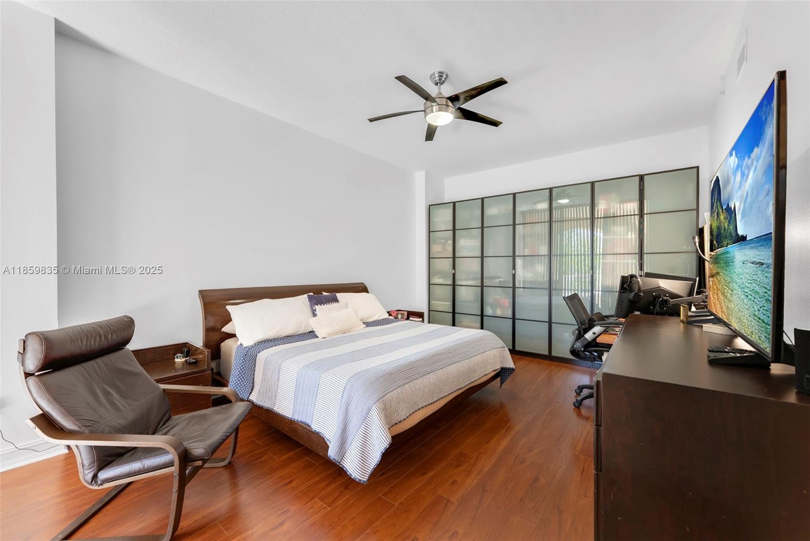 image Alaqua Condo11