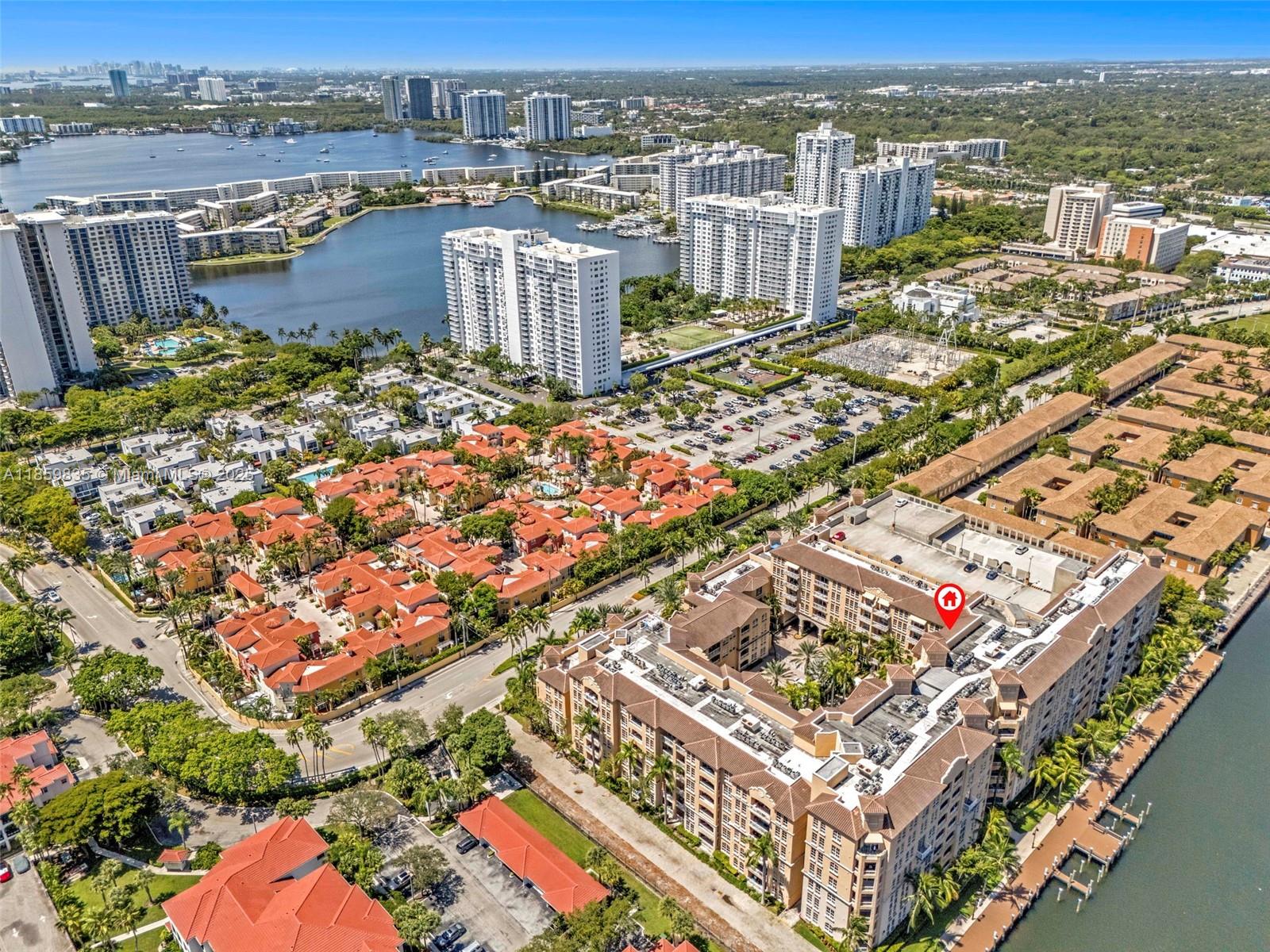 image Alaqua Condo1