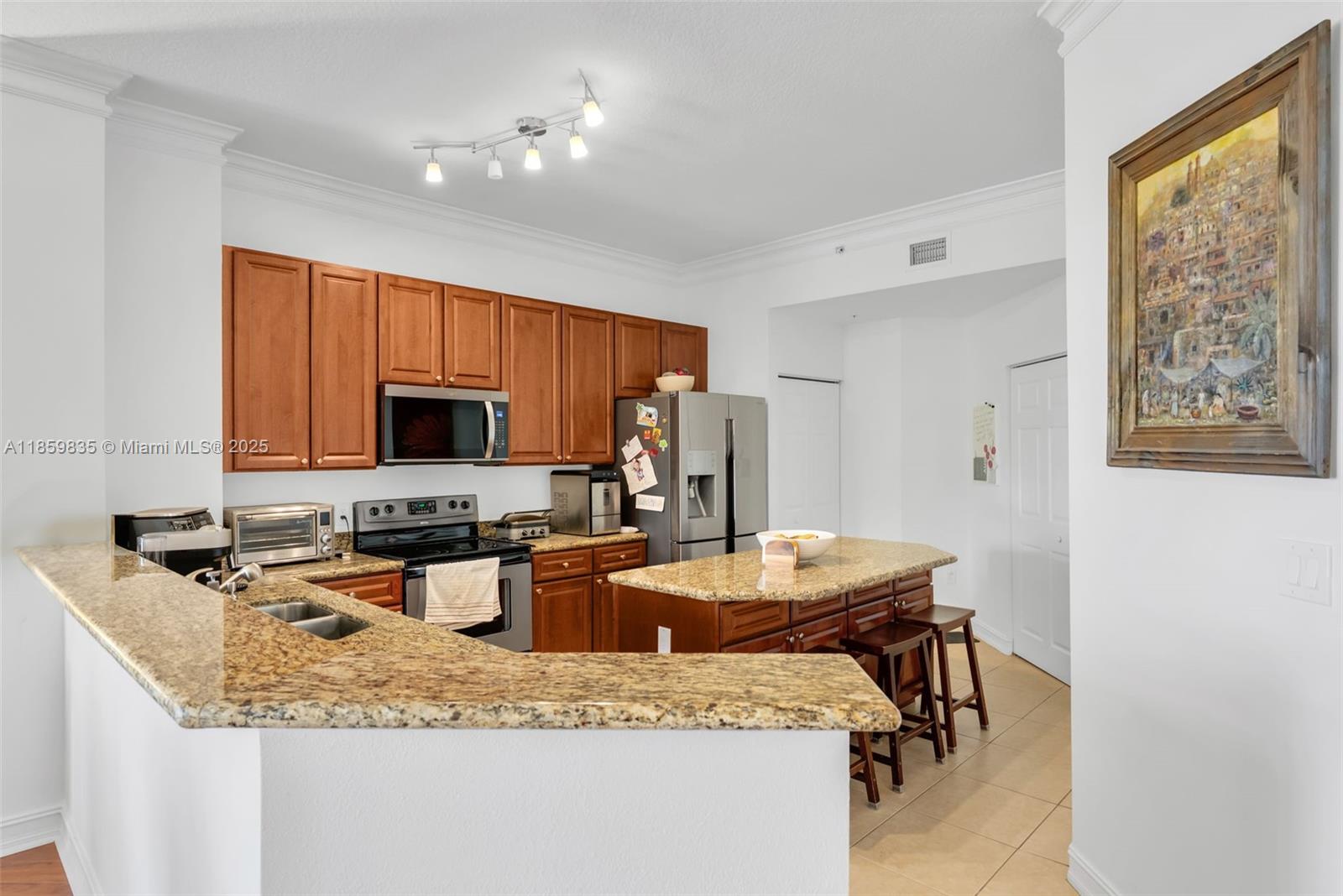 image Alaqua Condo6