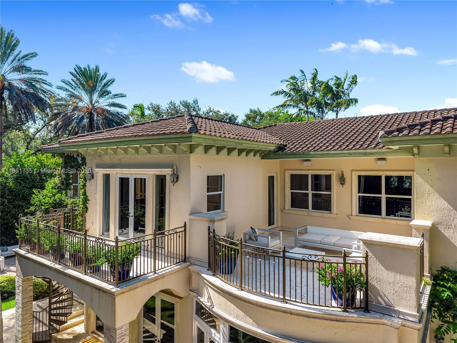 5100 SW 86th St Miami, FL 33143 5100 SW 86th St Miami, FL 33143