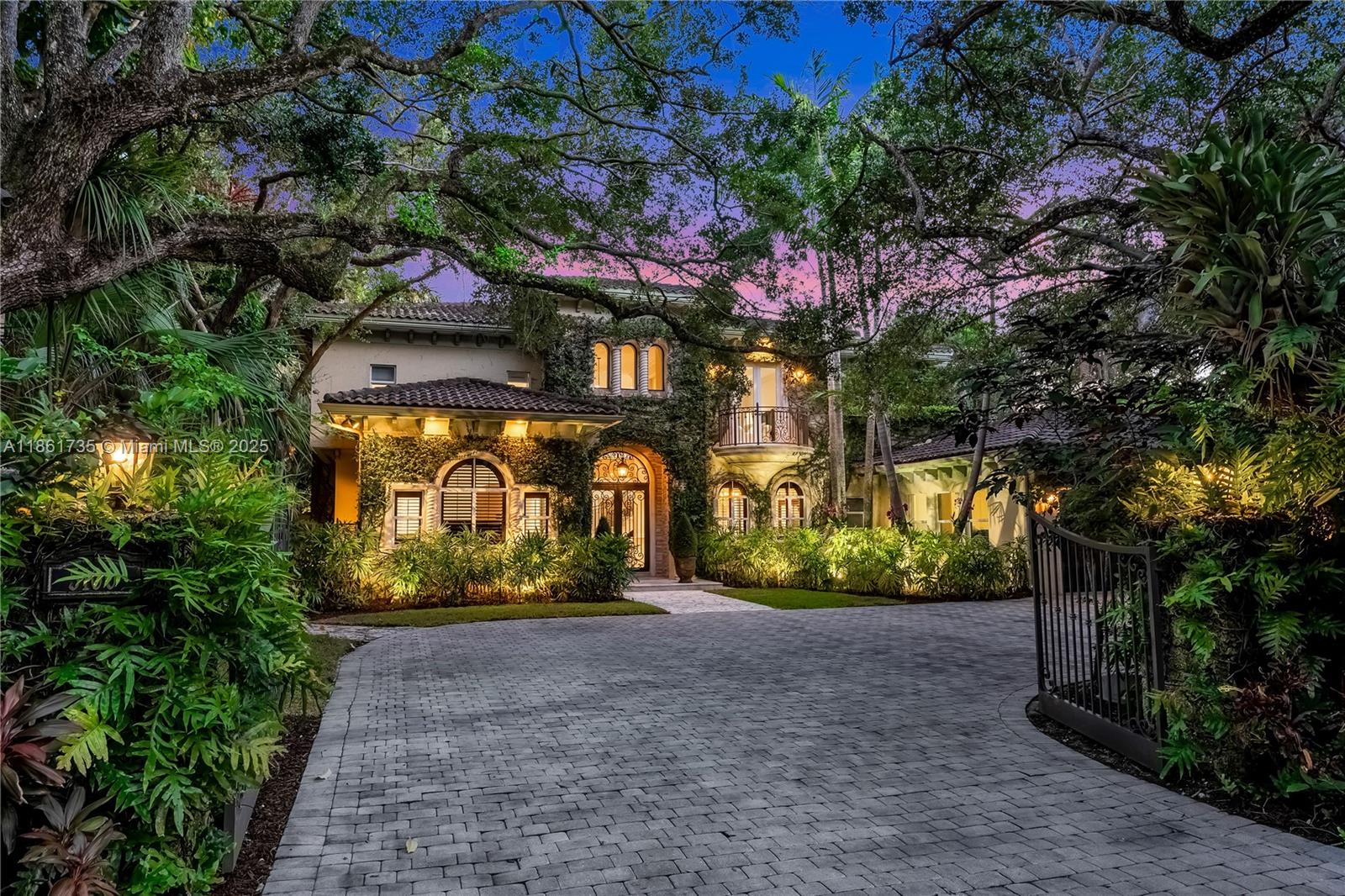 5100 SW 86th St Miami, FL 33143 5100 SW 86th St Miami, FL 33143