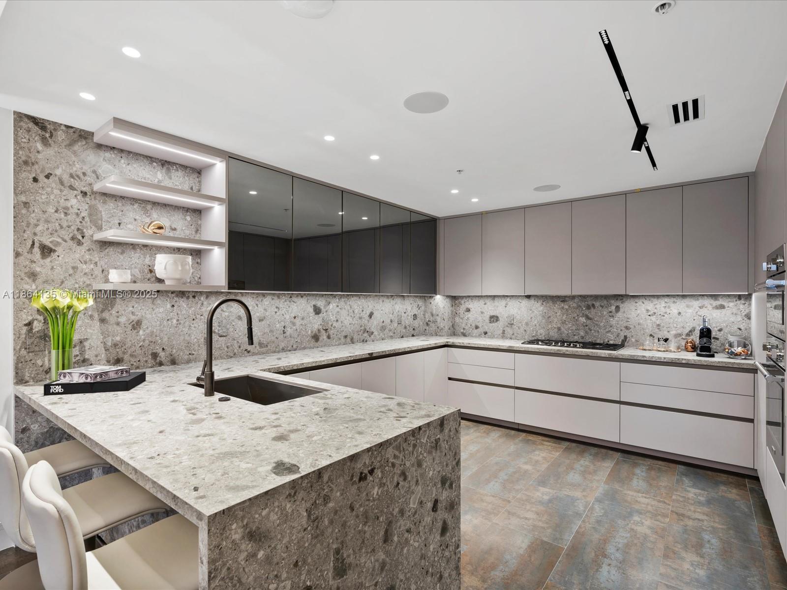 3501 N Ocean Dr #V5 Hollywood, FL 33019