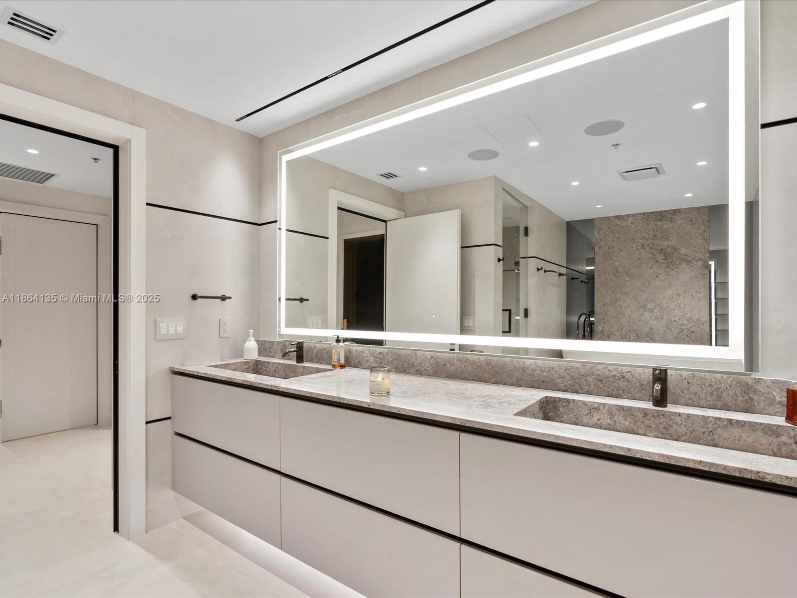 3501 N Ocean Dr #V5 Hollywood, FL 33019