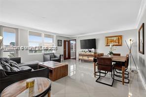 9511 Collins Ave #410