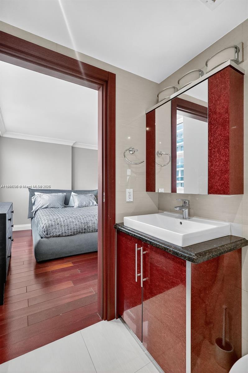 9511 Collins Ave #410 Surfside, FL 33154