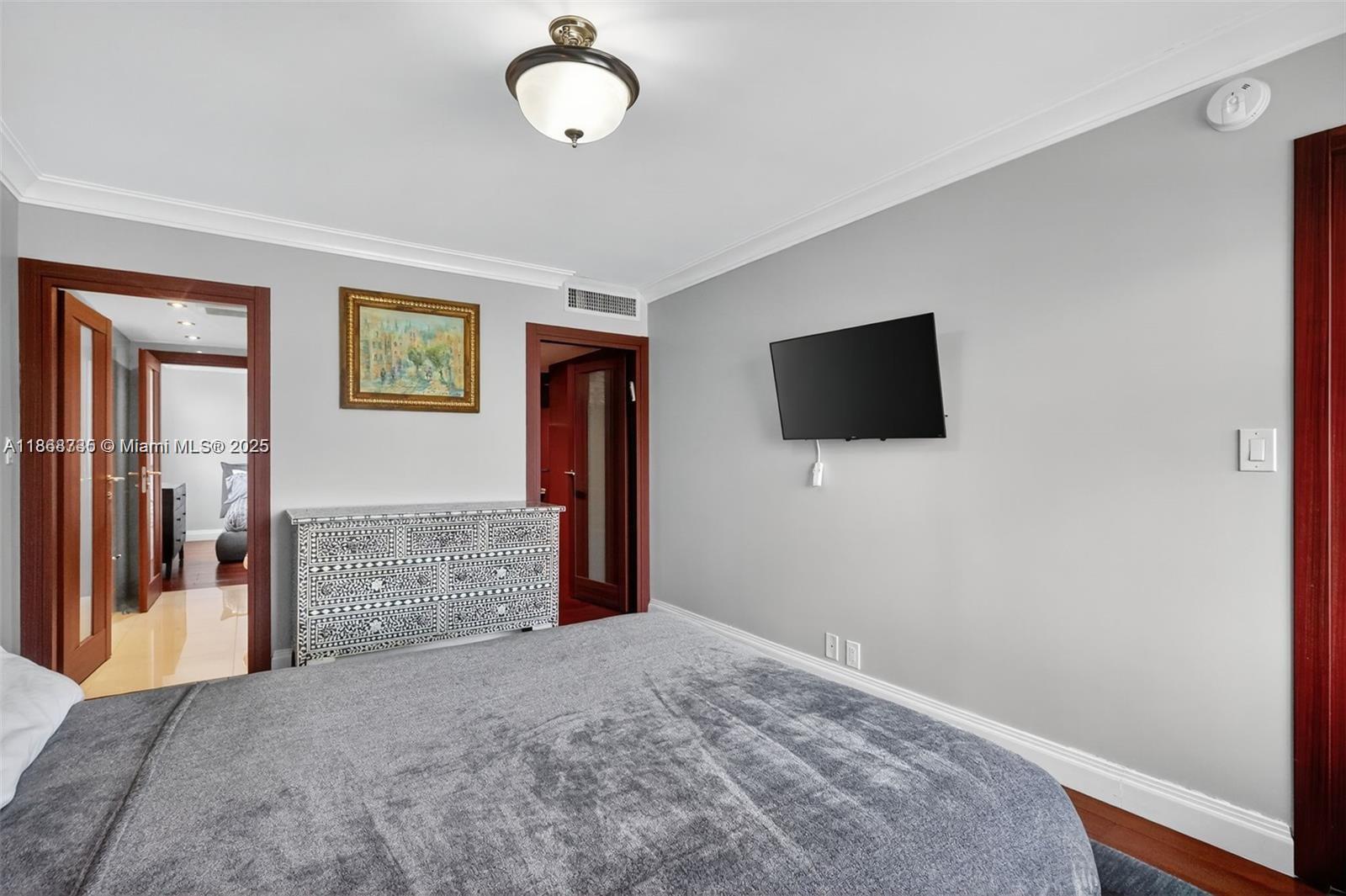 9511 Collins Ave #410 Surfside, FL 33154