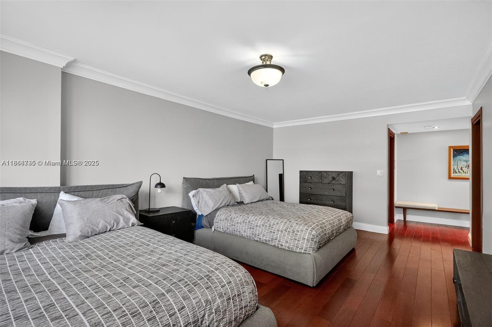 9511 Collins Ave #410 Surfside, FL 33154