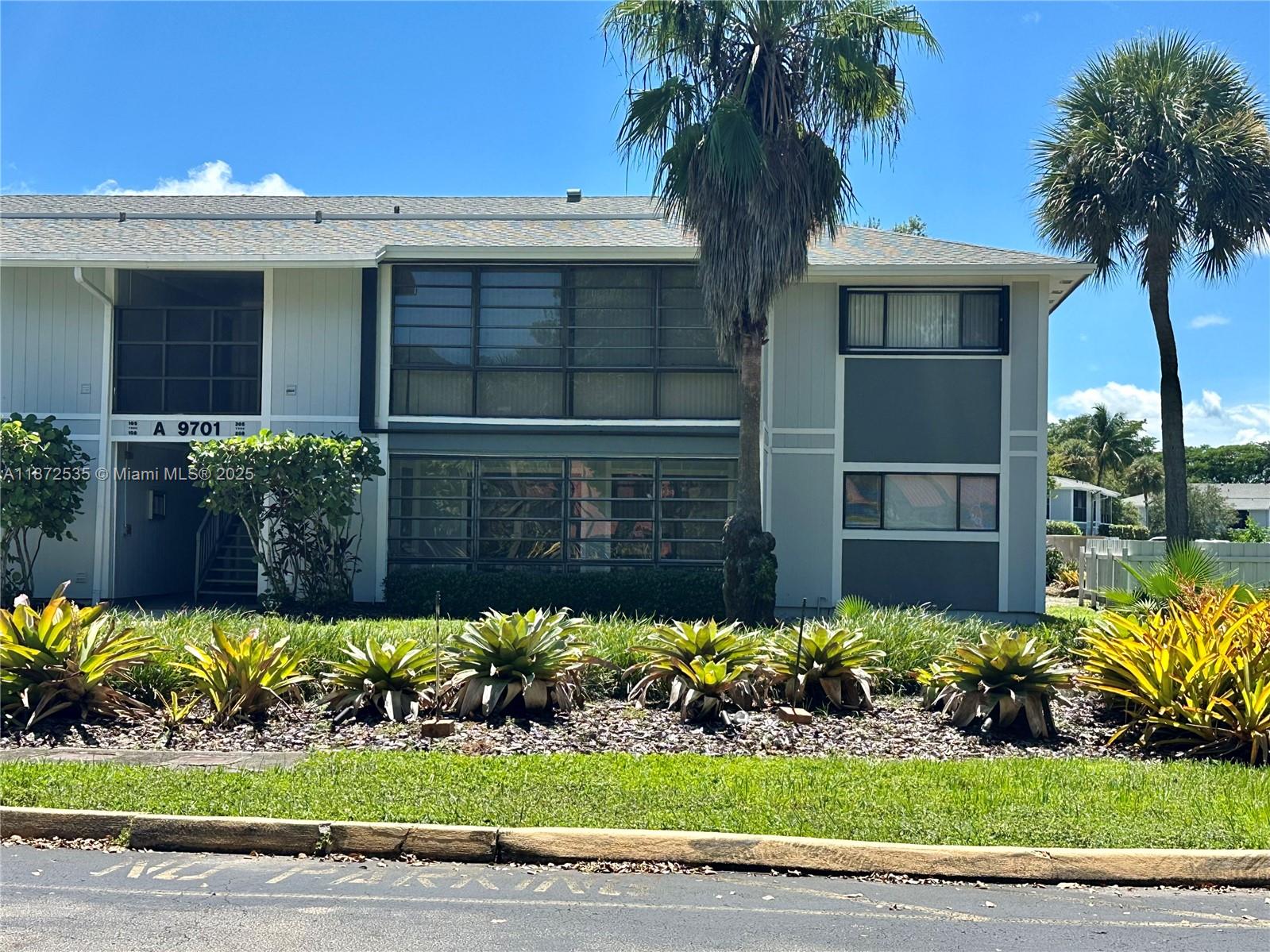 9701 Hammocks Blvd #108A