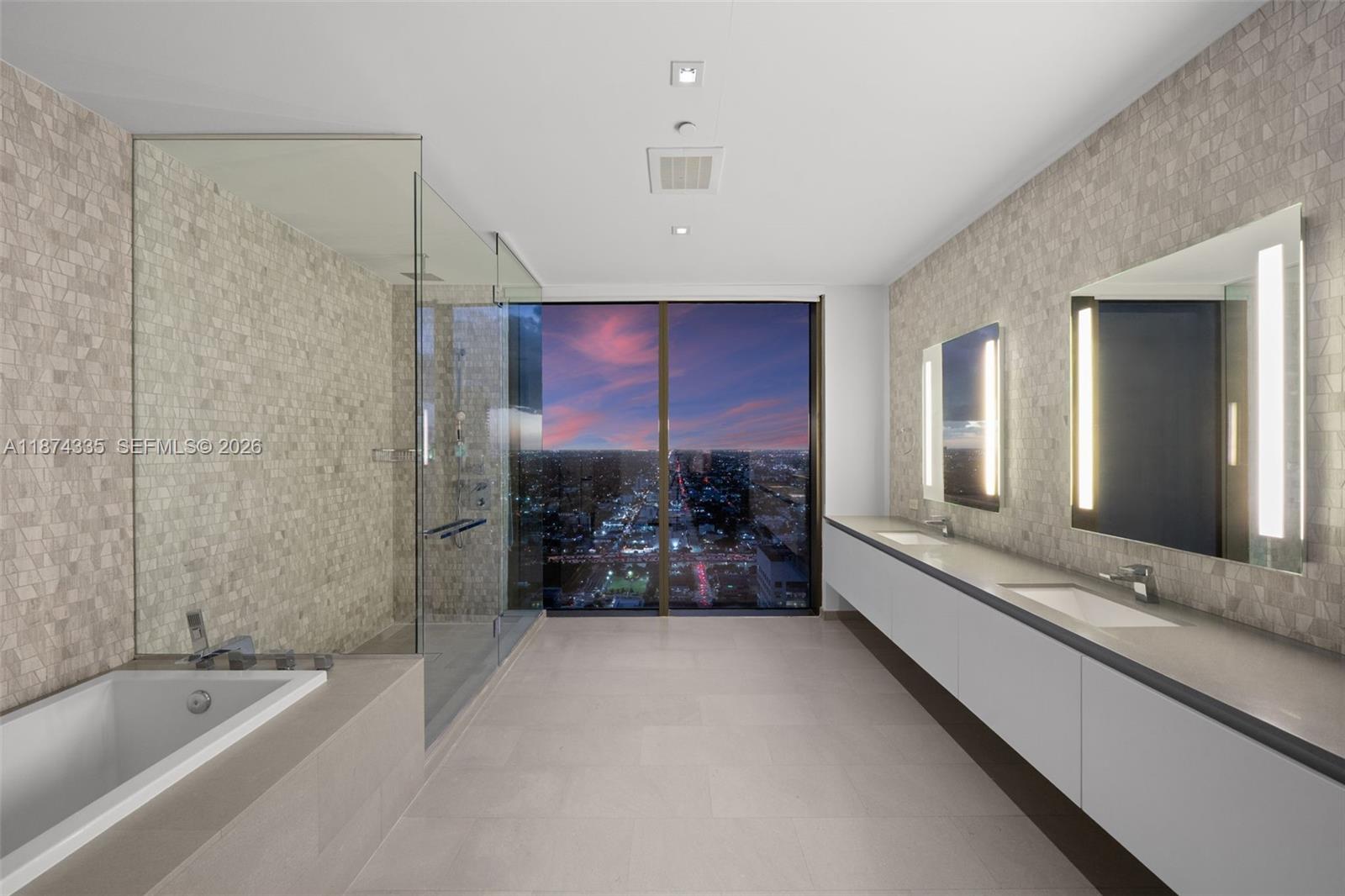 image Rise Brickell City Centre19