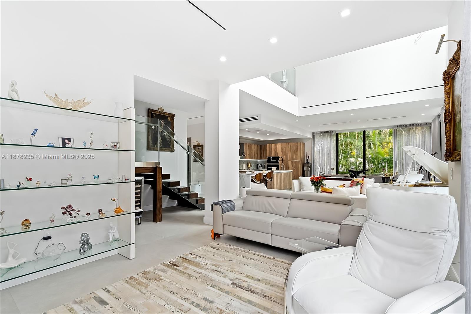 311 189th St Sunny Isles Beach, FL 33160