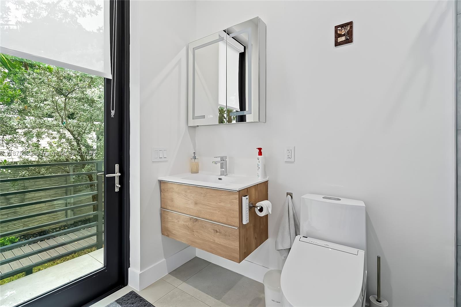 311 189th St Sunny Isles Beach, FL 33160