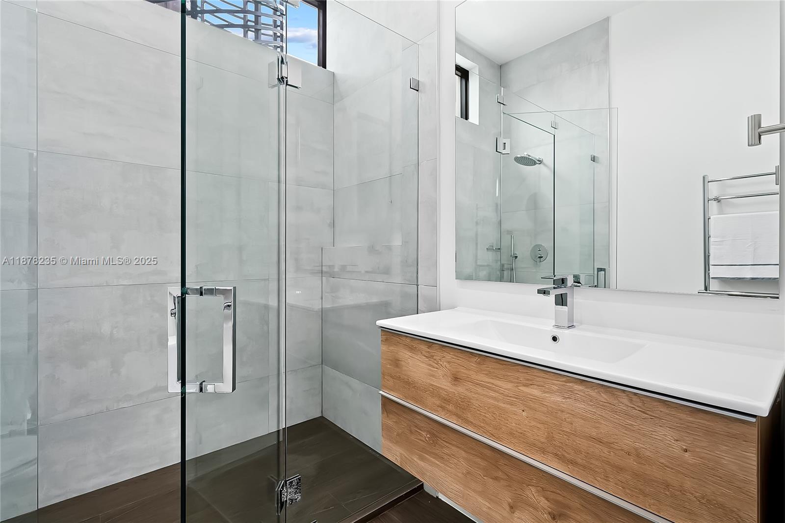 311 189th St Sunny Isles Beach, FL 33160