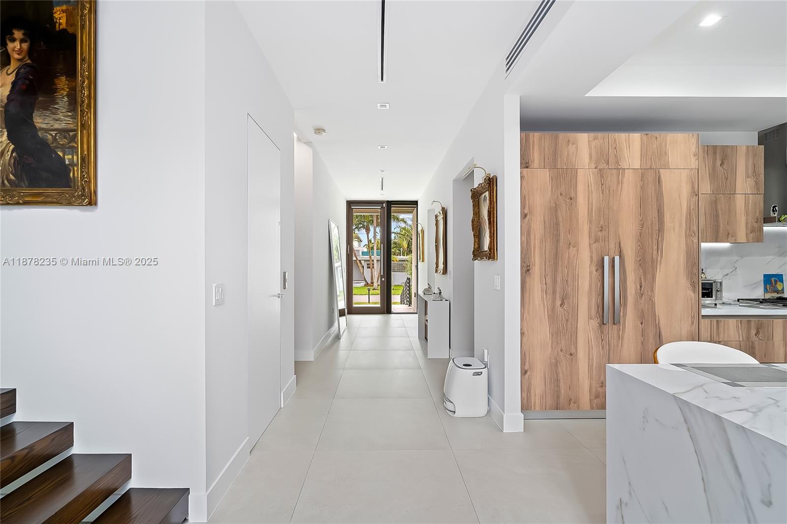 311 189th St Sunny Isles Beach, FL 33160