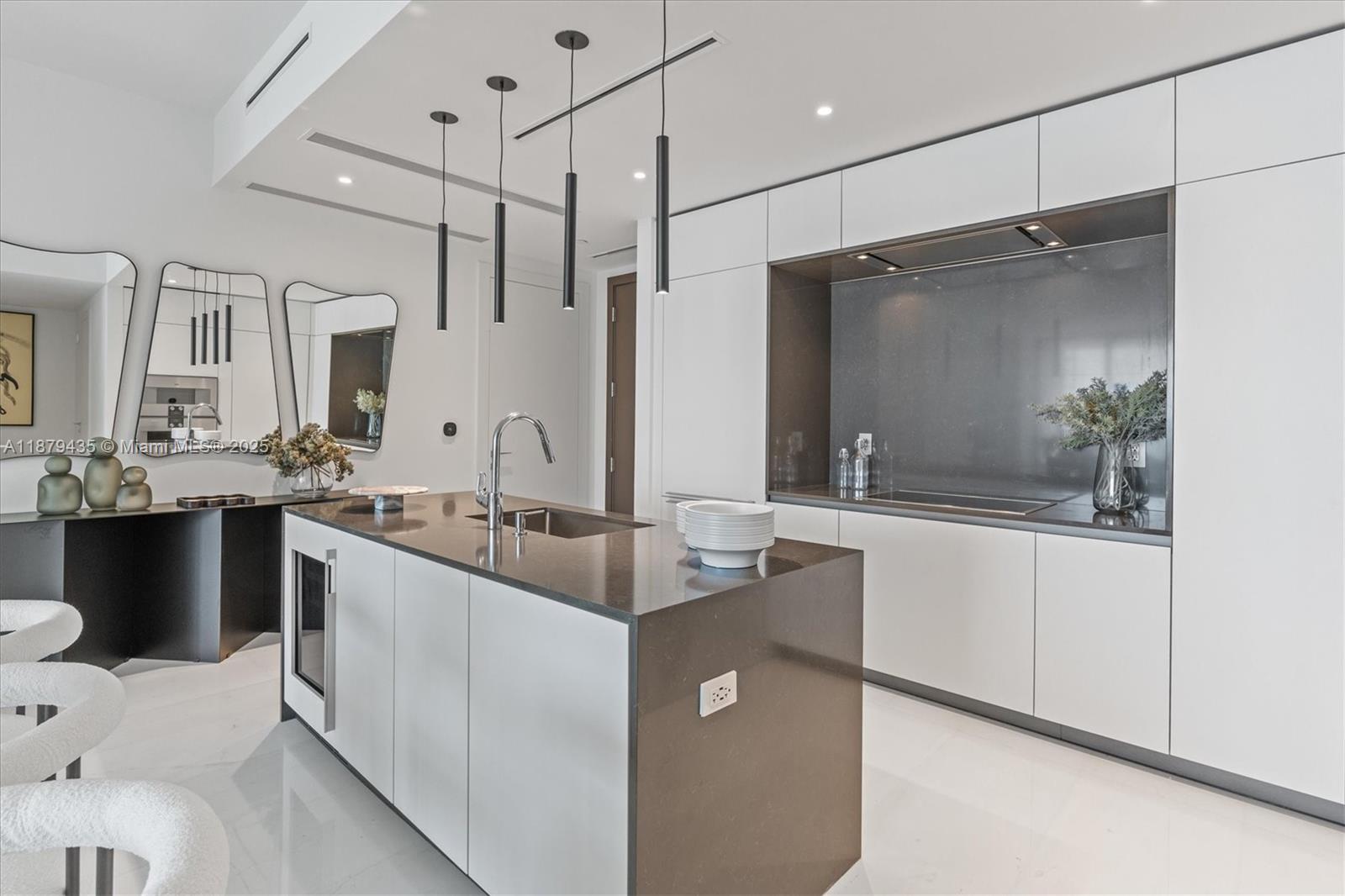 image Aston Martin Residences5