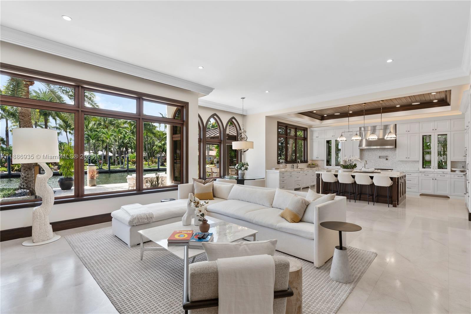 821 Solar Isle Dr Fort Lauderdale, FL 33301 821 Solar Isle Dr Fort Lauderdale, FL 33301