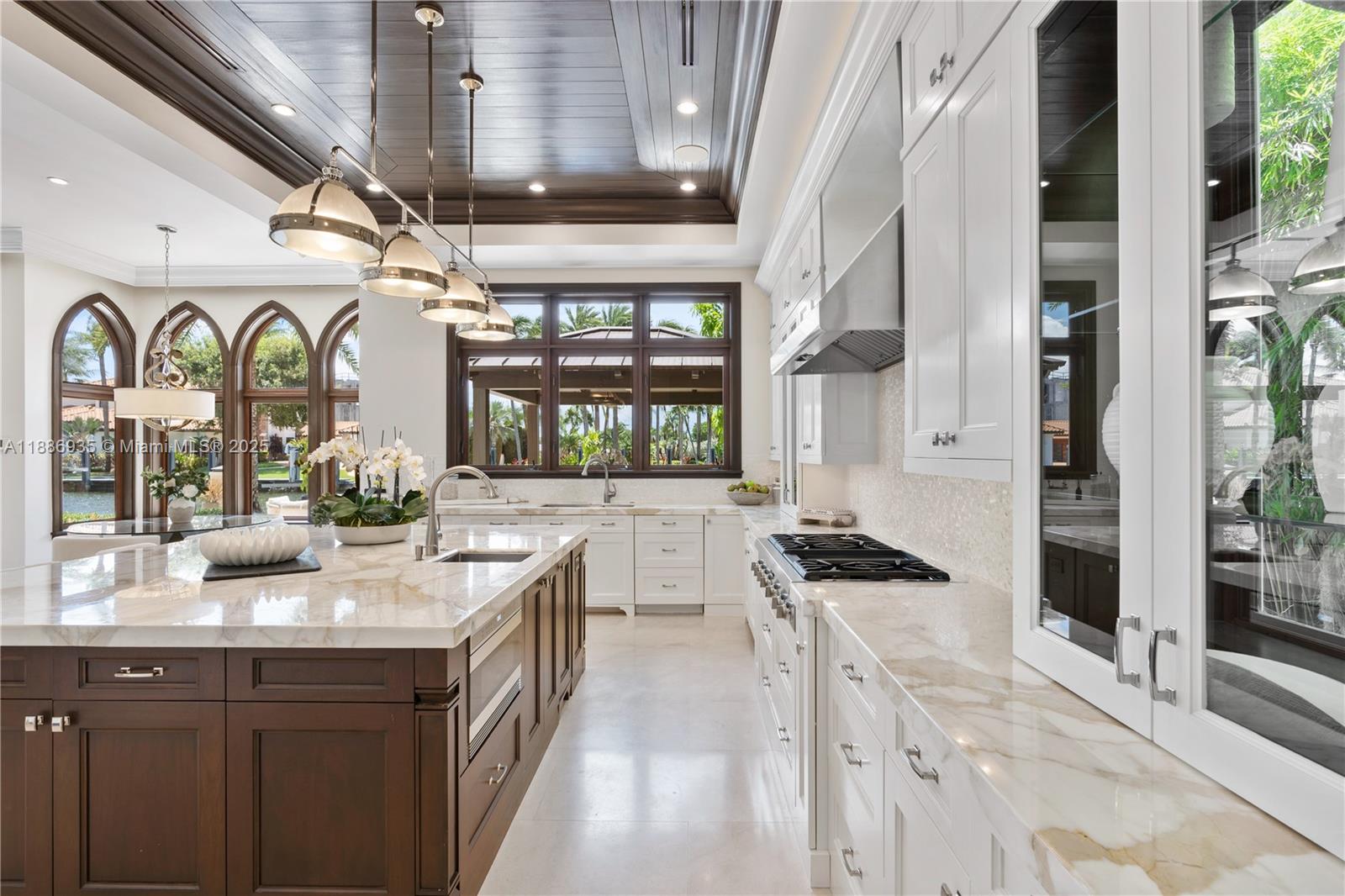 821 Solar Isle Dr Fort Lauderdale, FL 33301 821 Solar Isle Dr Fort Lauderdale, FL 33301