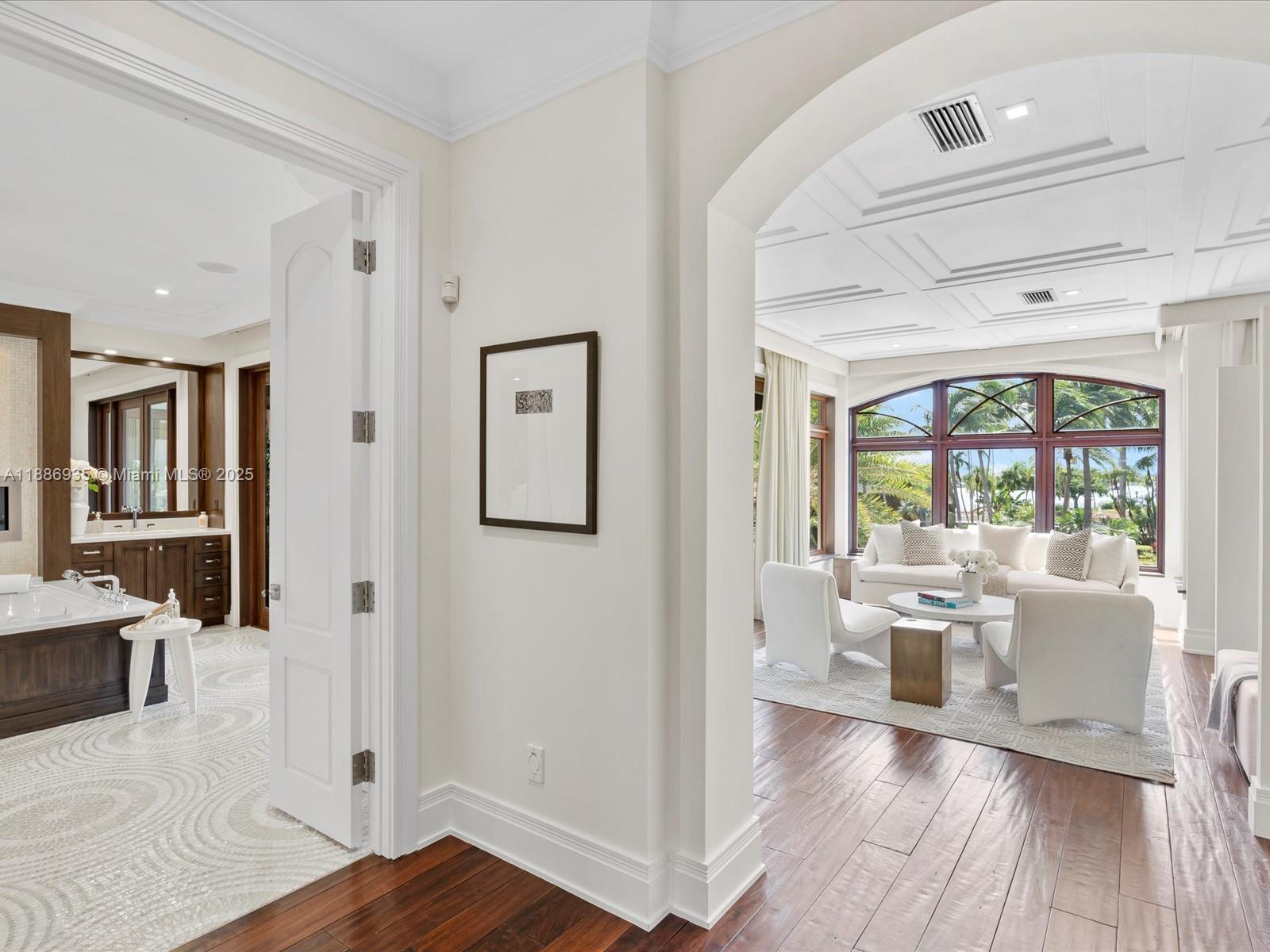 821 Solar Isle Dr Fort Lauderdale, FL 33301 821 Solar Isle Dr Fort Lauderdale, FL 33301