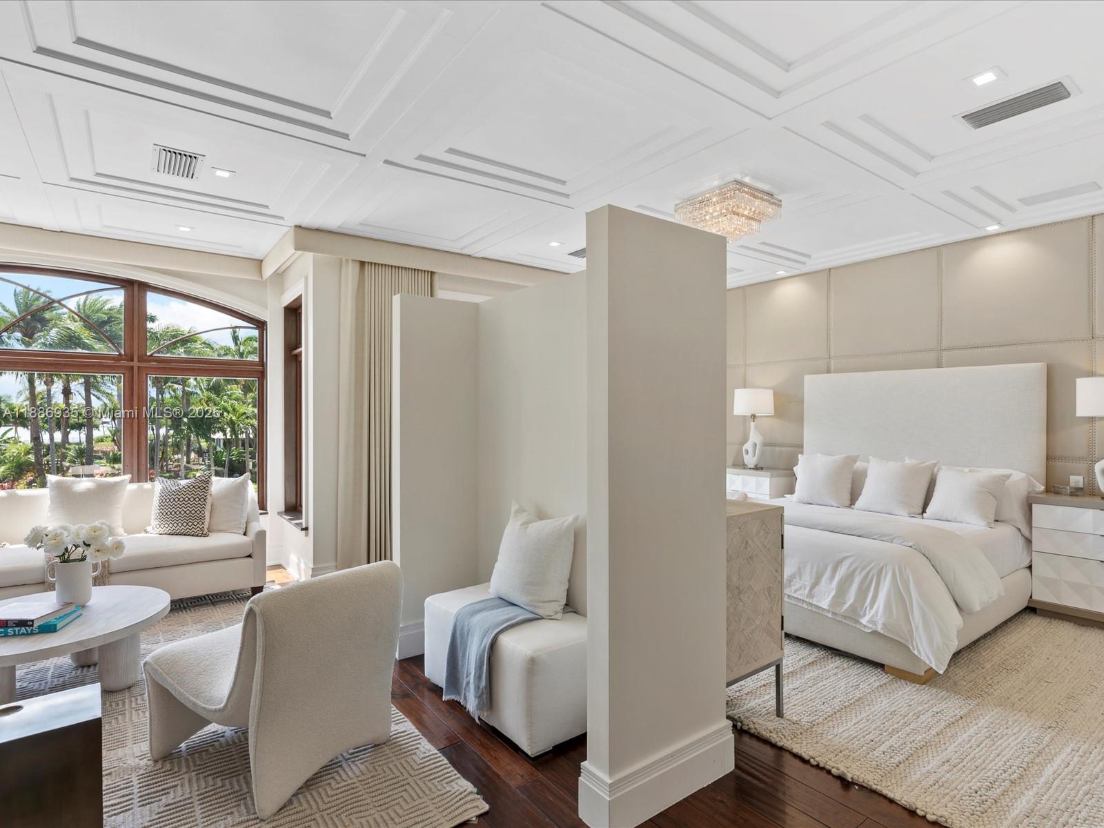 821 Solar Isle Dr Fort Lauderdale, FL 33301 821 Solar Isle Dr Fort Lauderdale, FL 33301
