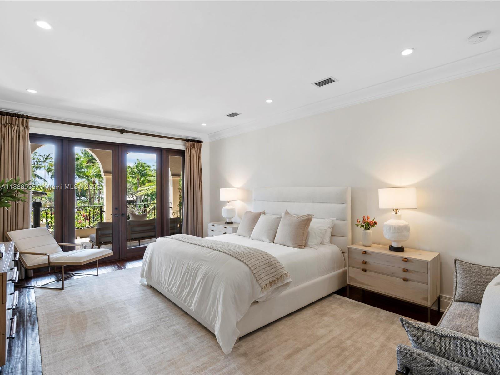 821 Solar Isle Dr Fort Lauderdale, FL 33301 821 Solar Isle Dr Fort Lauderdale, FL 33301