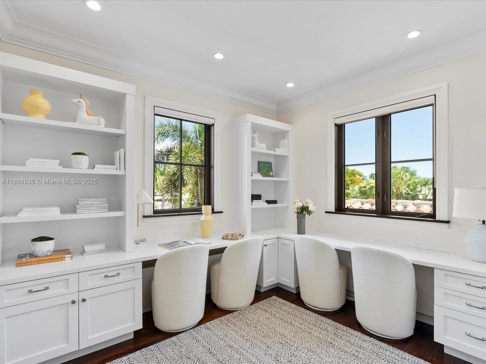 821 Solar Isle Dr Fort Lauderdale, FL 33301 821 Solar Isle Dr Fort Lauderdale, FL 33301