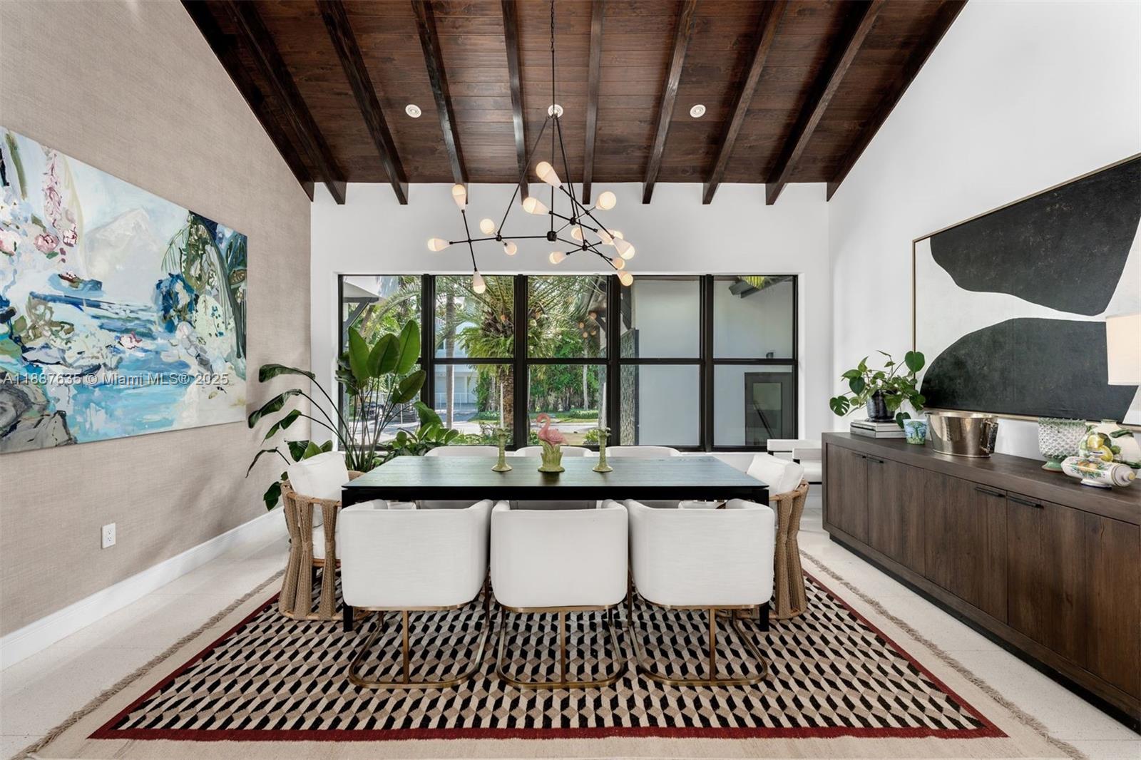 330 Caribbean Rd Key Biscayne, FL 33149 330 Caribbean Rd Key Biscayne, FL 33149