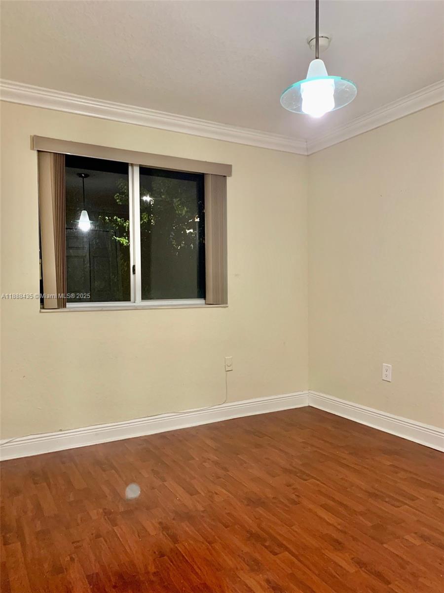 20930 SW 87th Ave #201 Cutler Bay, FL 33189