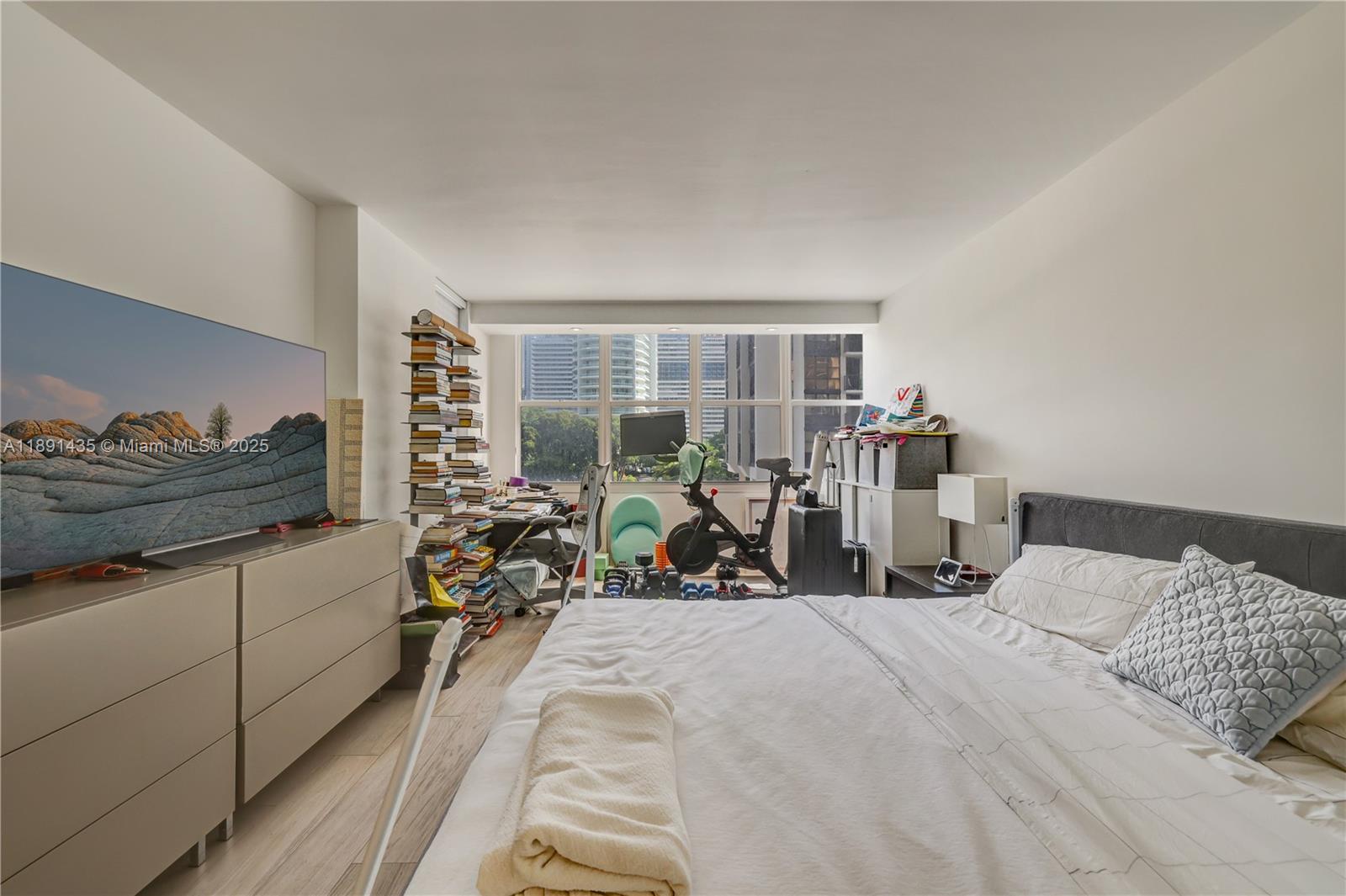 image Brickell Place15