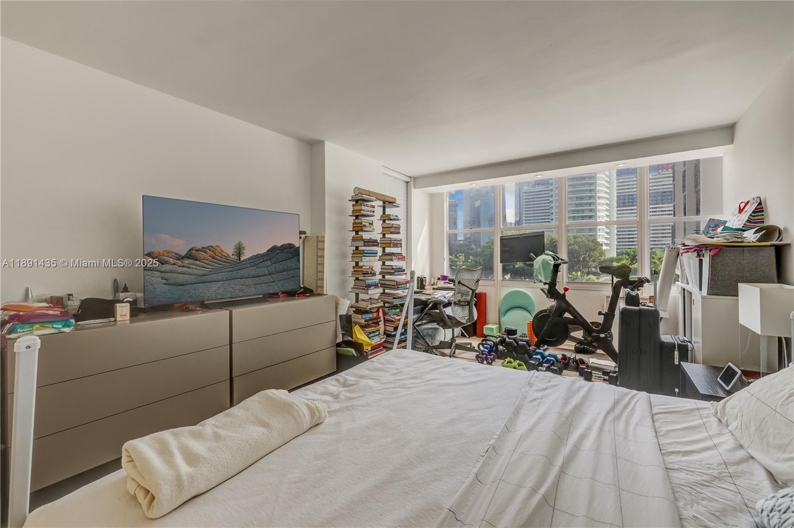 image Brickell Place16