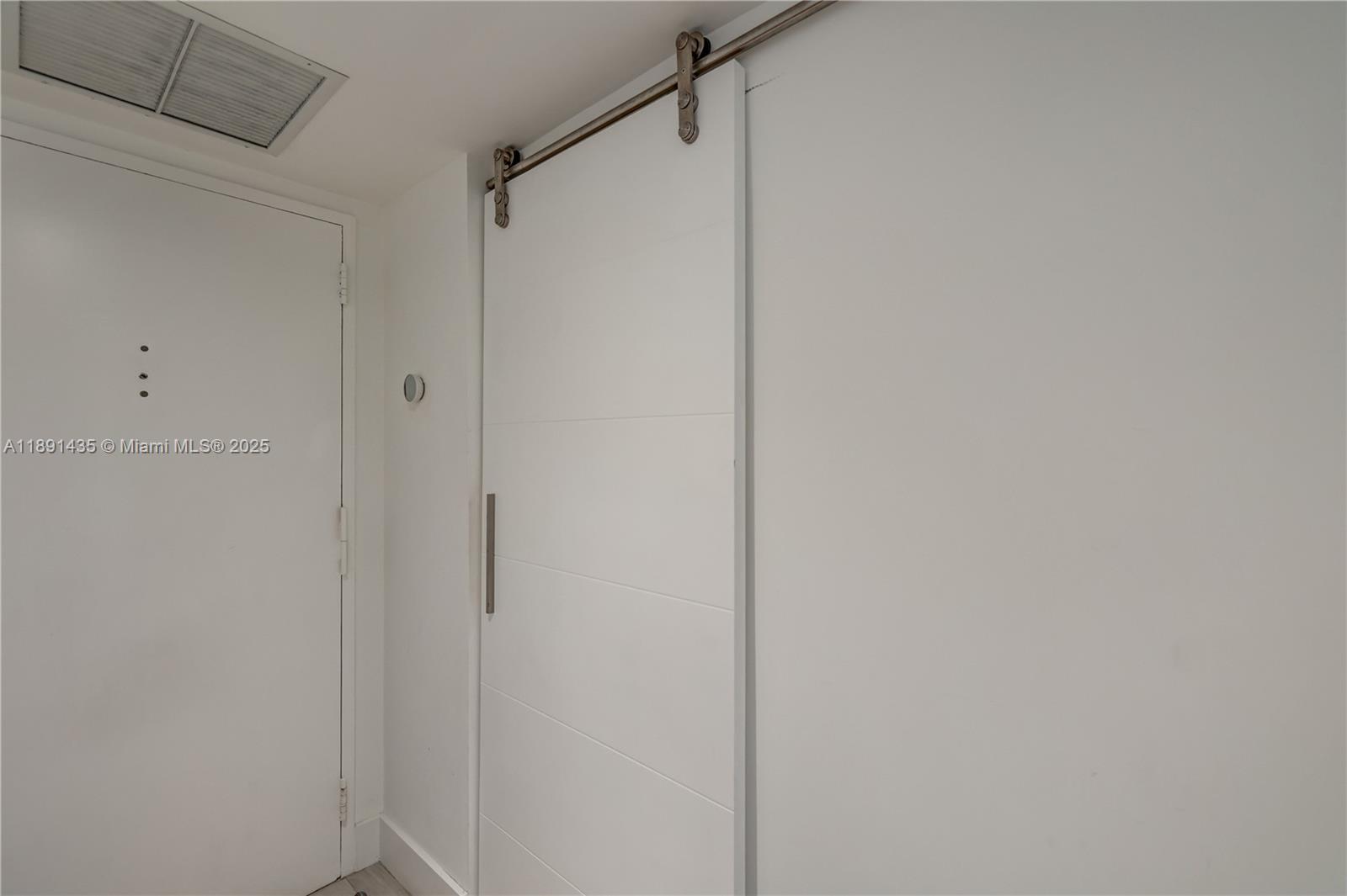 image Brickell Place22