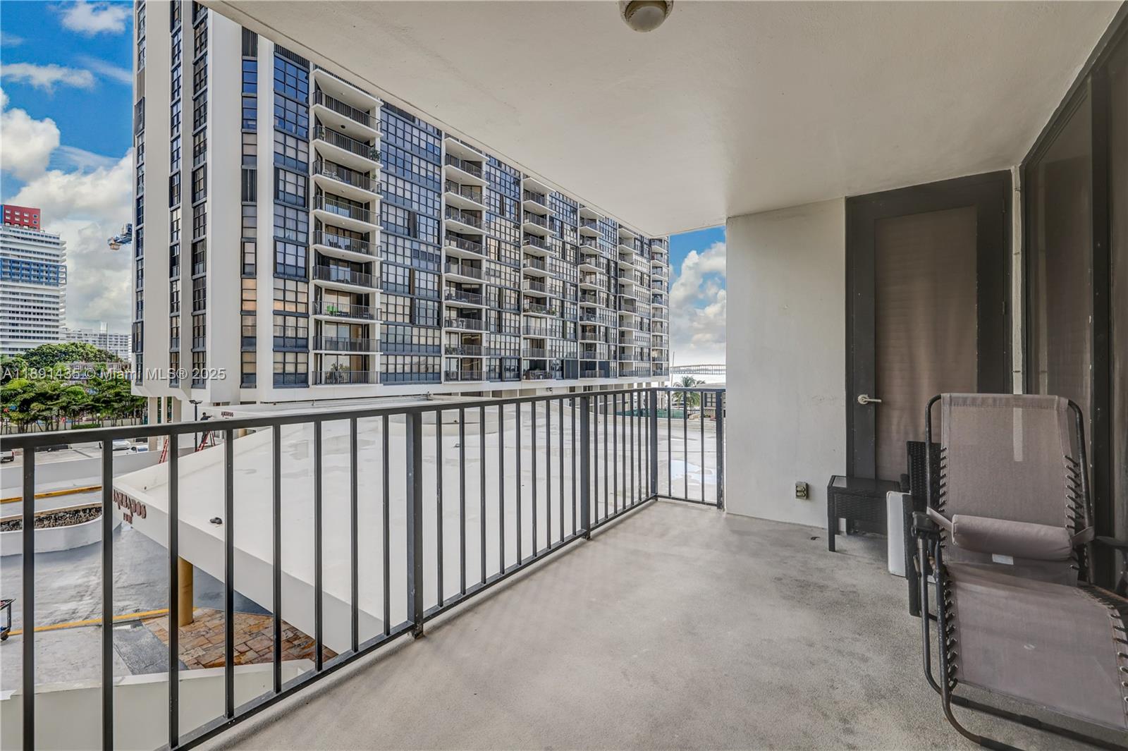 image Brickell Place23