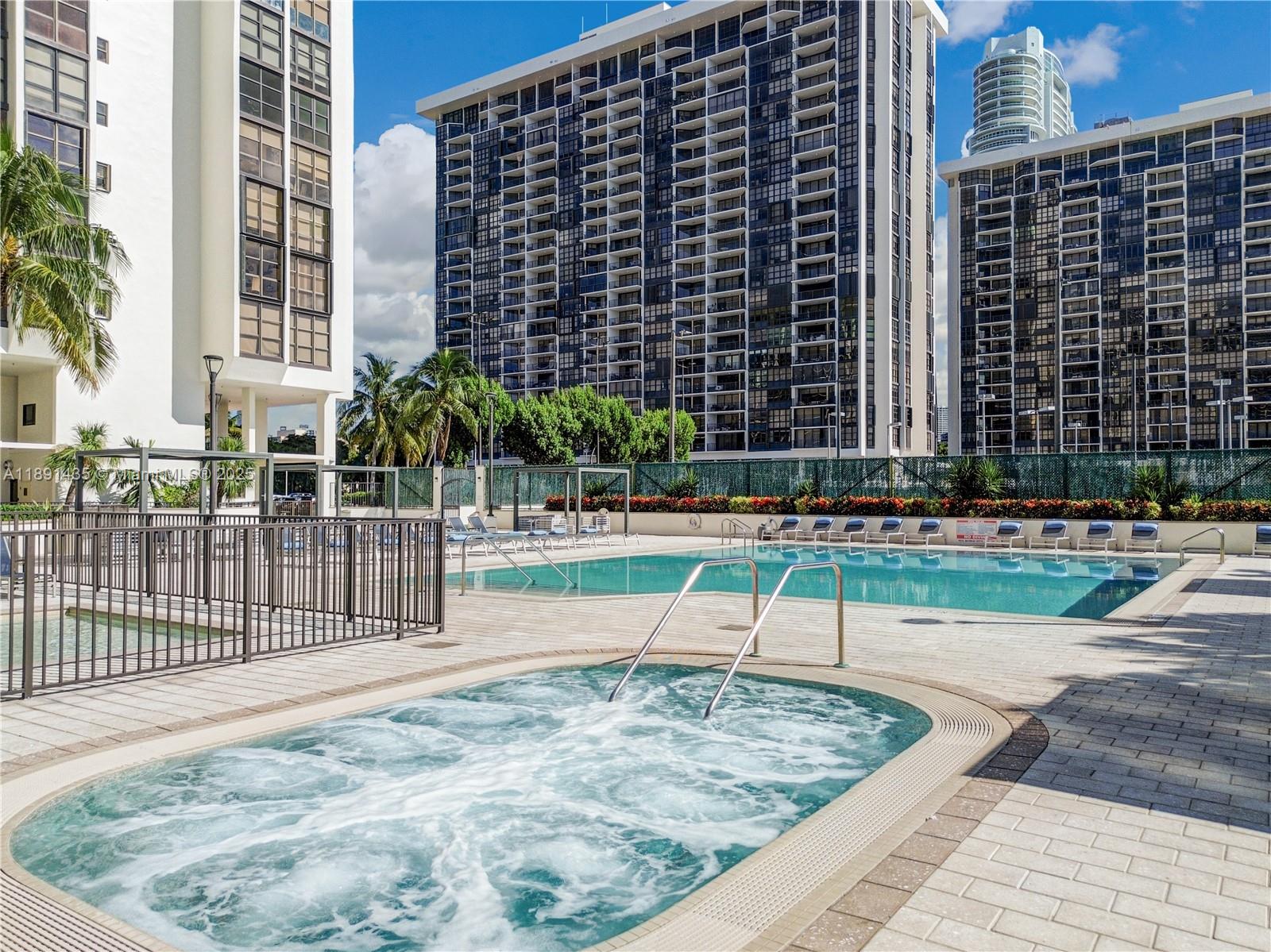 image Brickell Place30