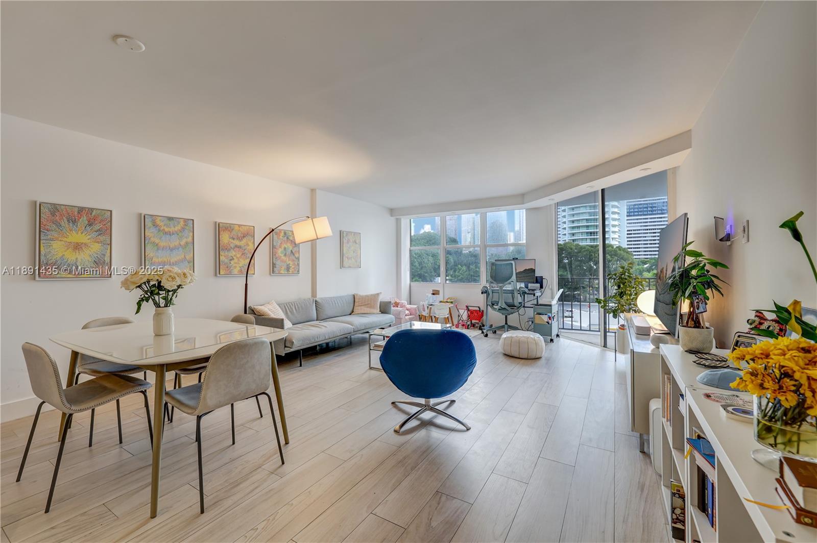 image Brickell Place4
