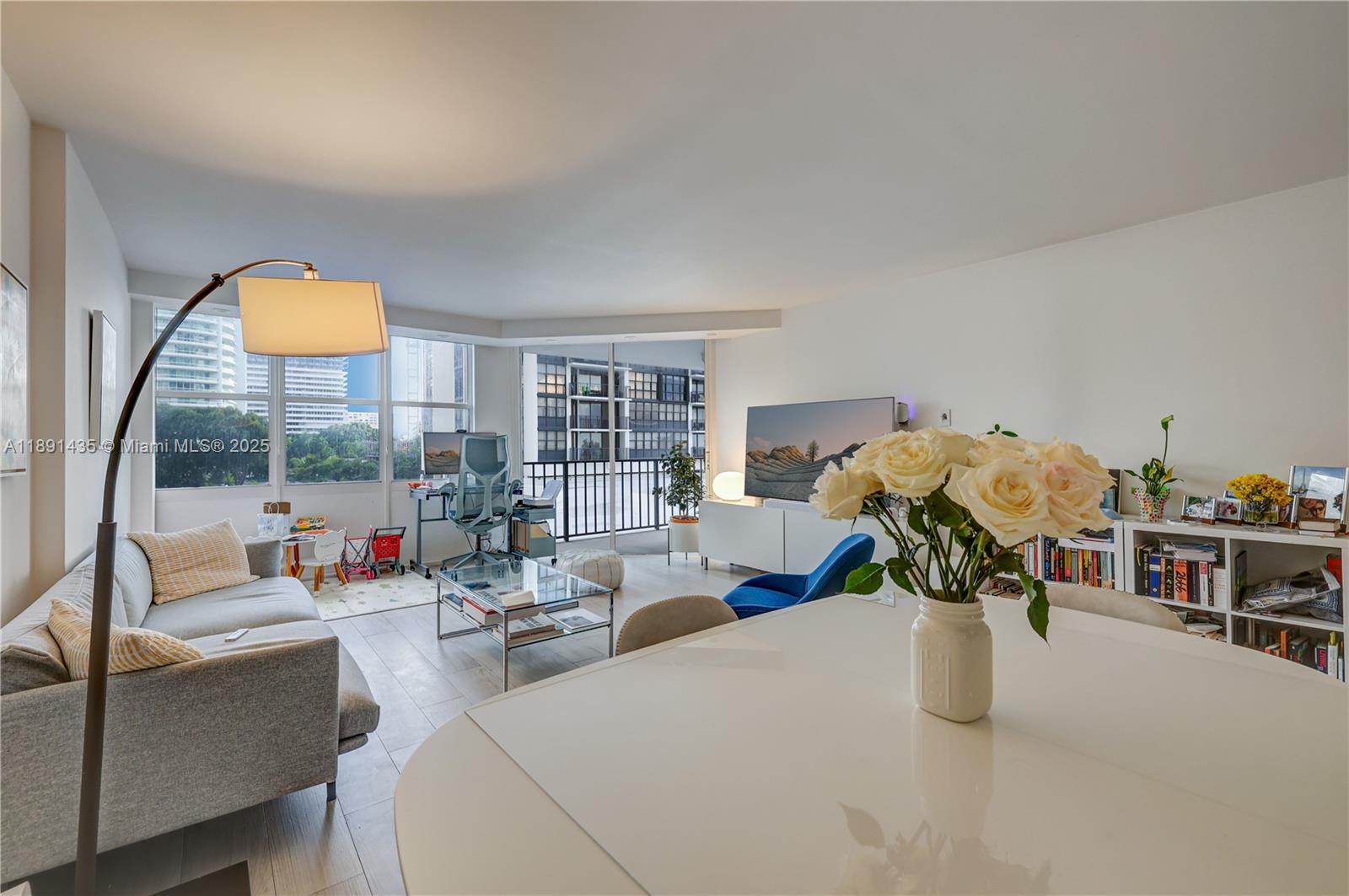 image Brickell Place5