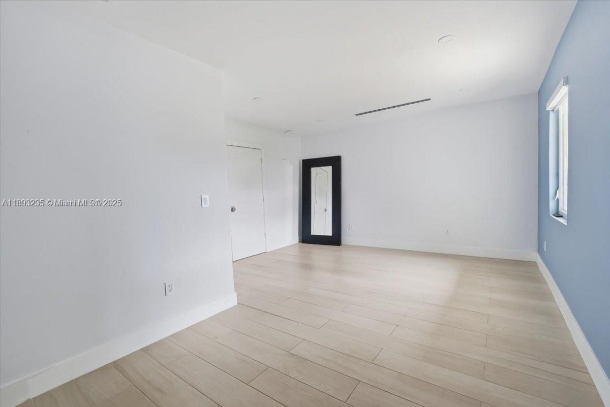 1225 Fruitland Ave Marco Island, FL 34145