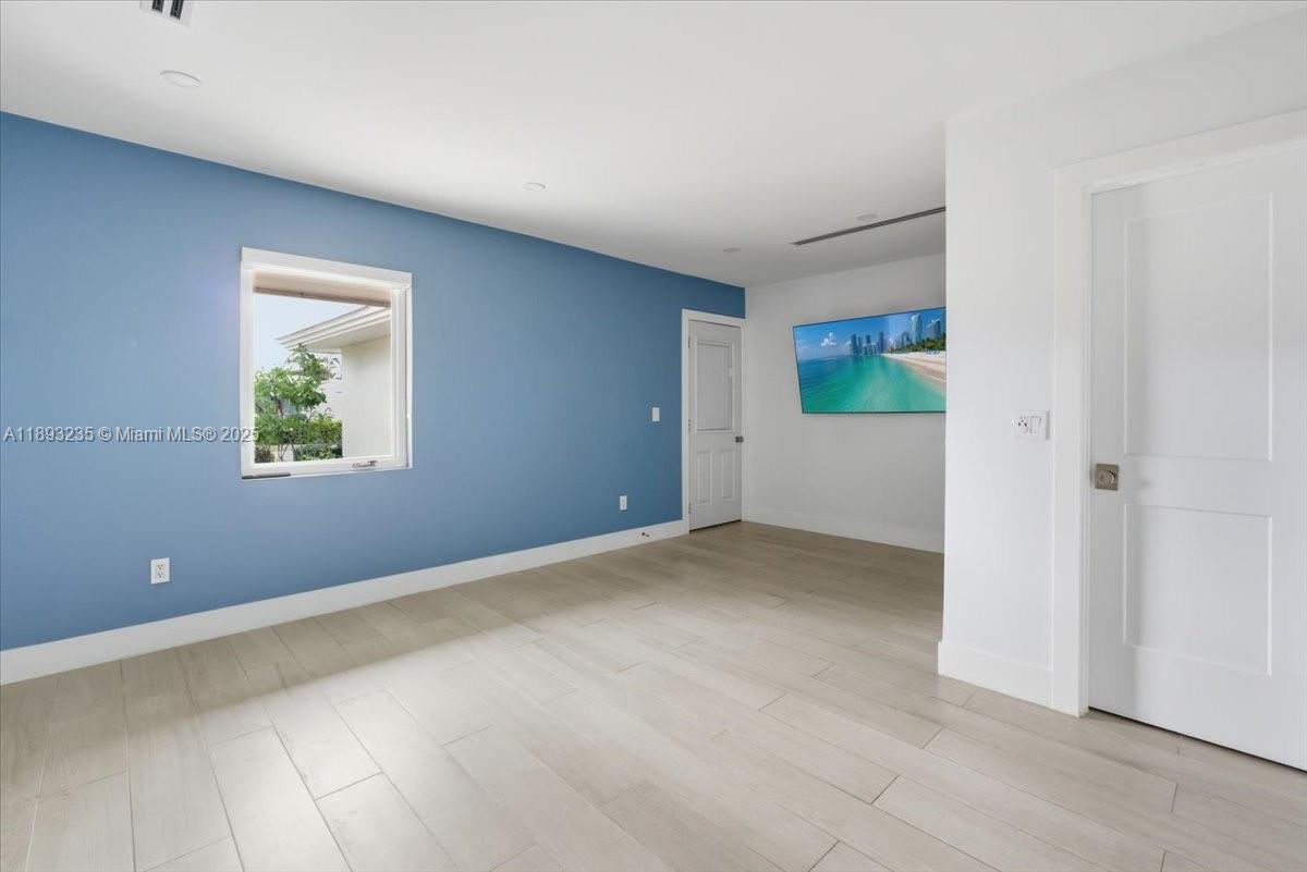 1225 Fruitland Ave Marco Island, FL 34145